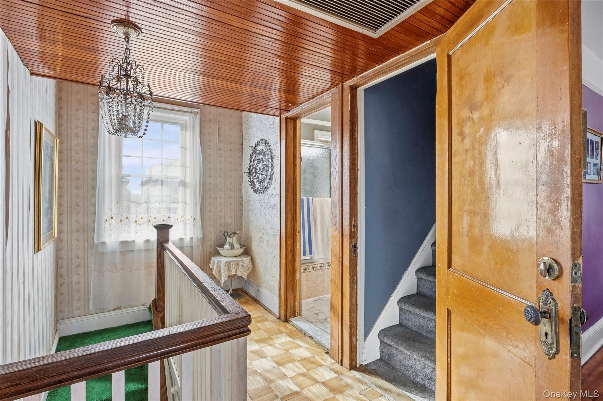 12-40 Beech Court, College Point, NY 11356