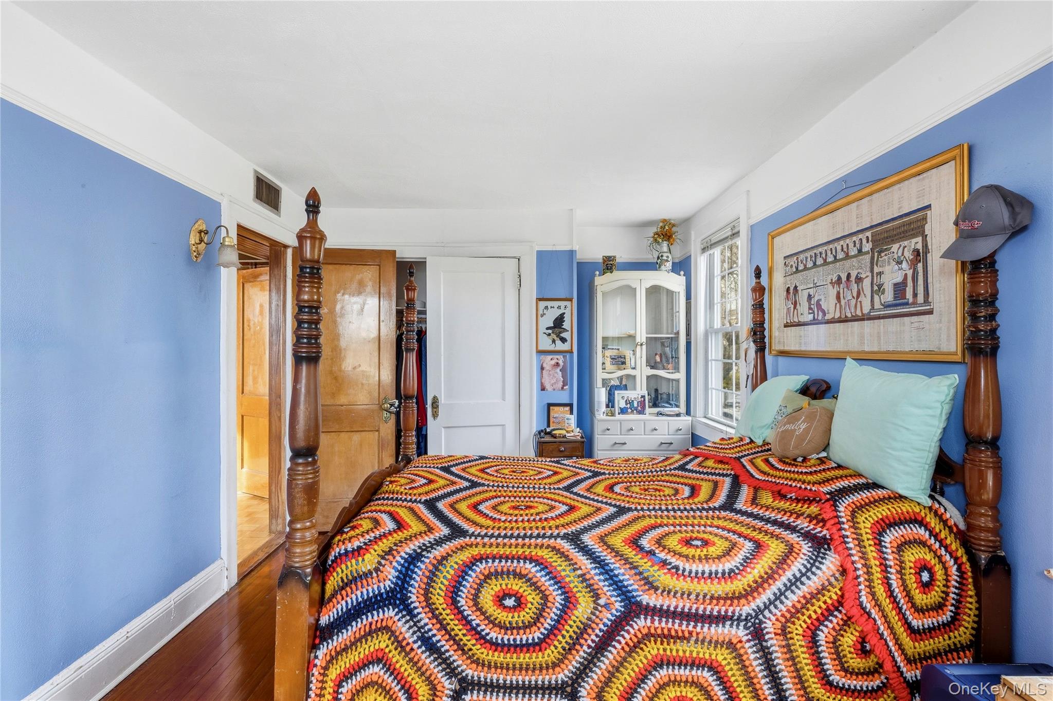 12-40 Beech Court, College Point, NY 11356