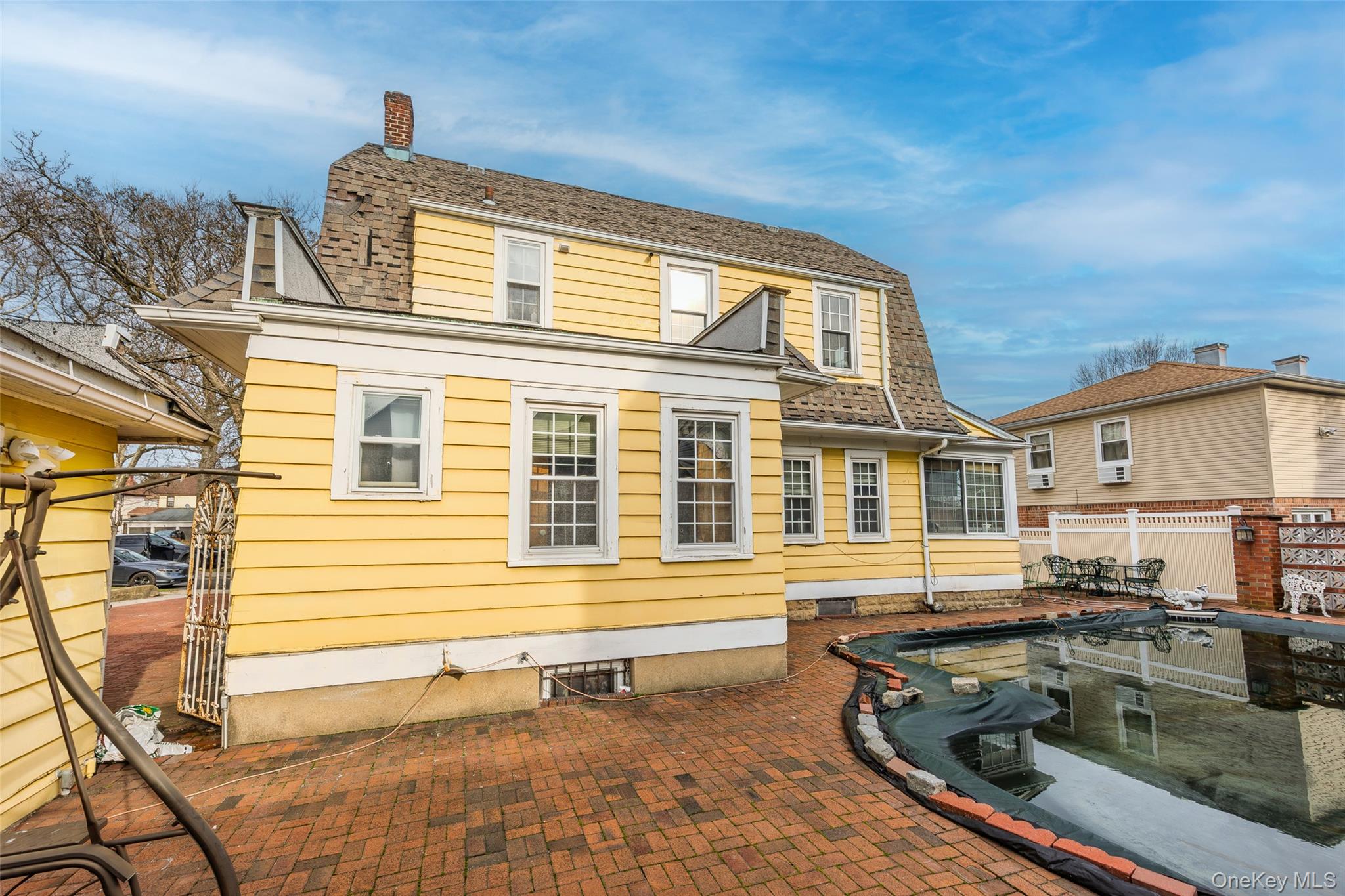 12-40 Beech Court, College Point, NY 11356