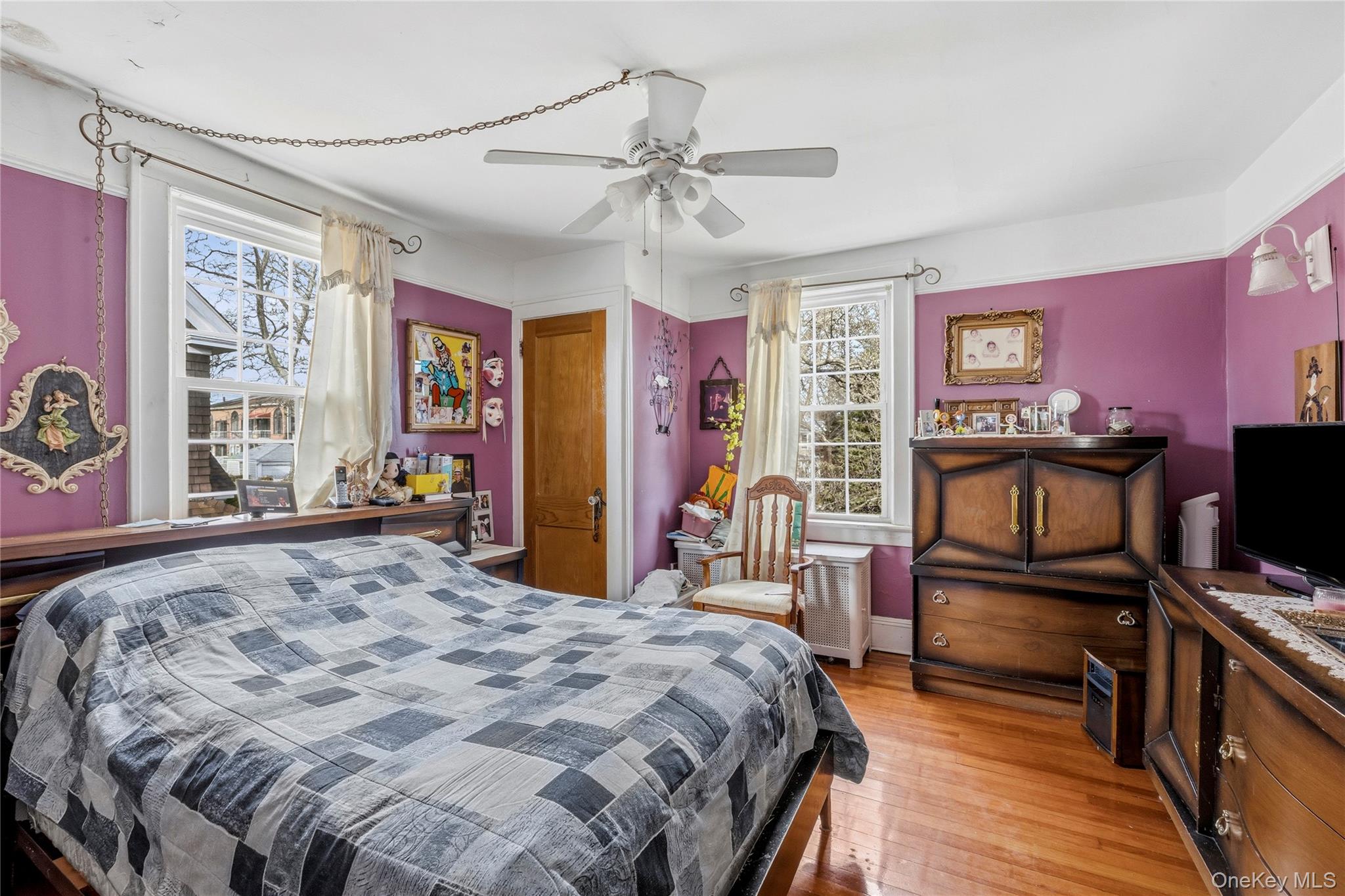 12-40 Beech Court, College Point, NY 11356