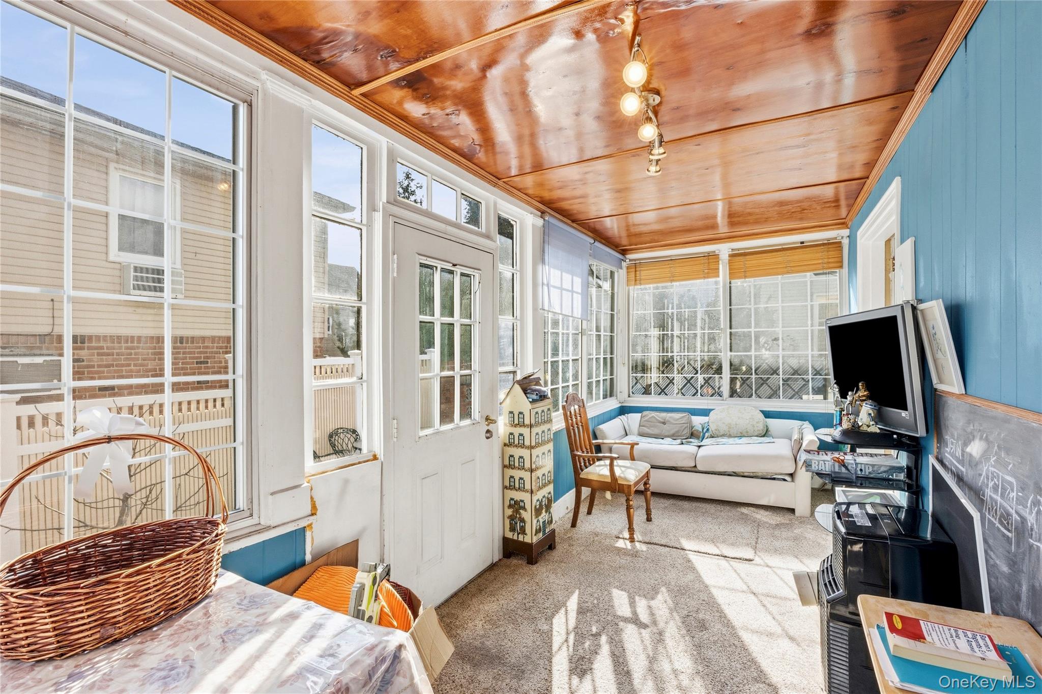 12-40 Beech Court, College Point, NY 11356