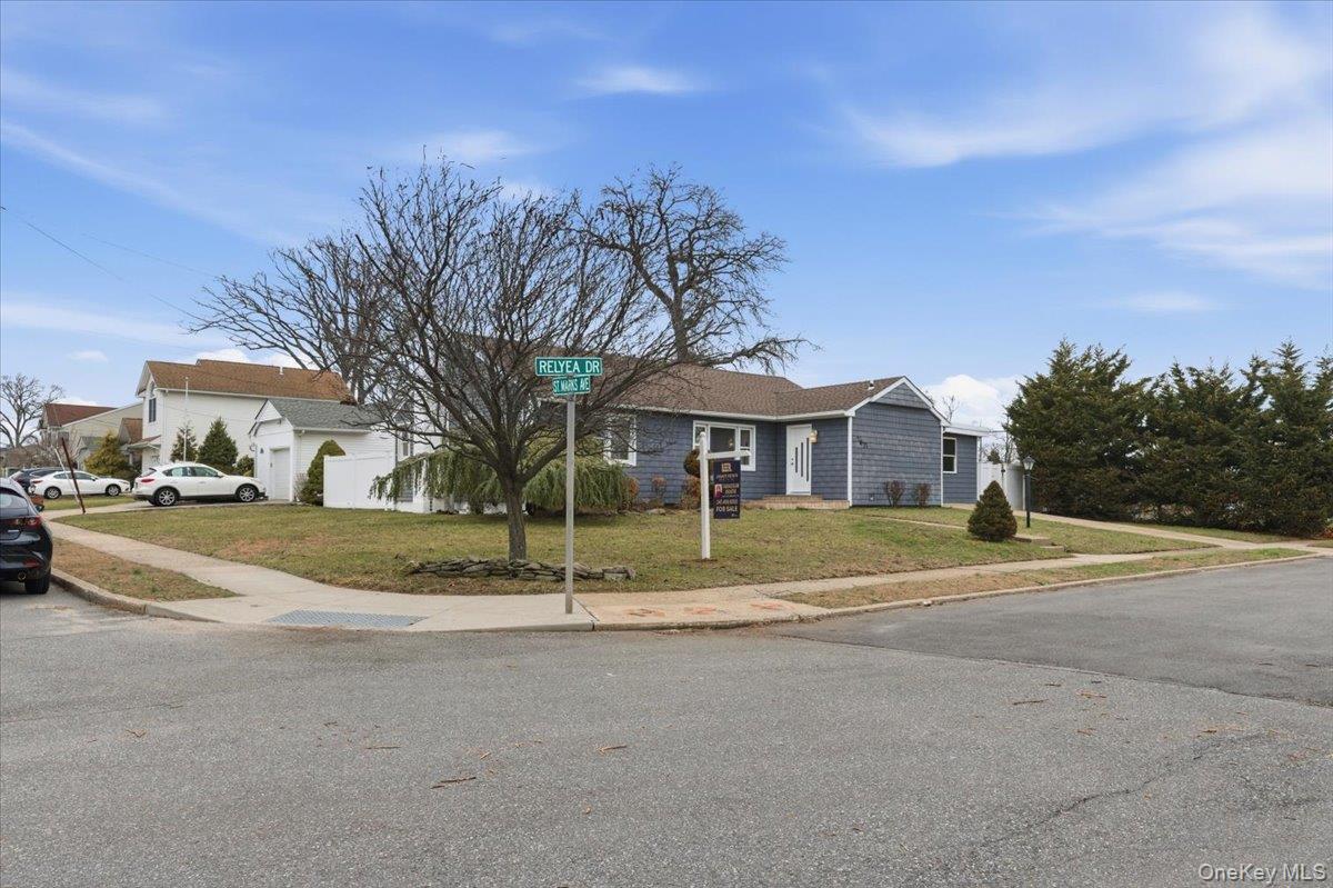 1871 Relyea Drive, Merrick, NY 11566