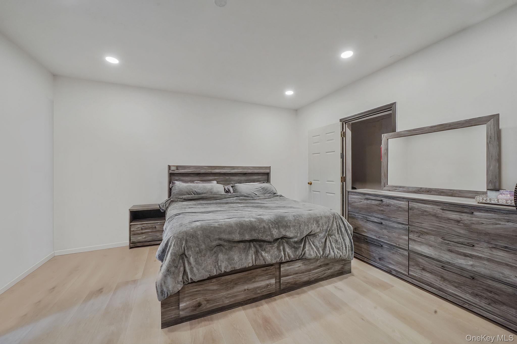 2 Buchanan Avenue, Coram, NY 11727