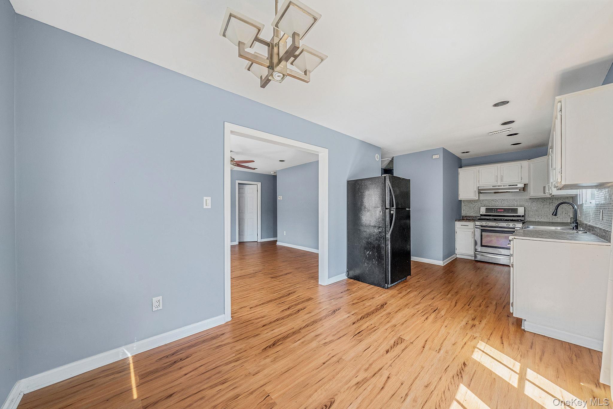 2 Buchanan Avenue, Coram, NY 11727