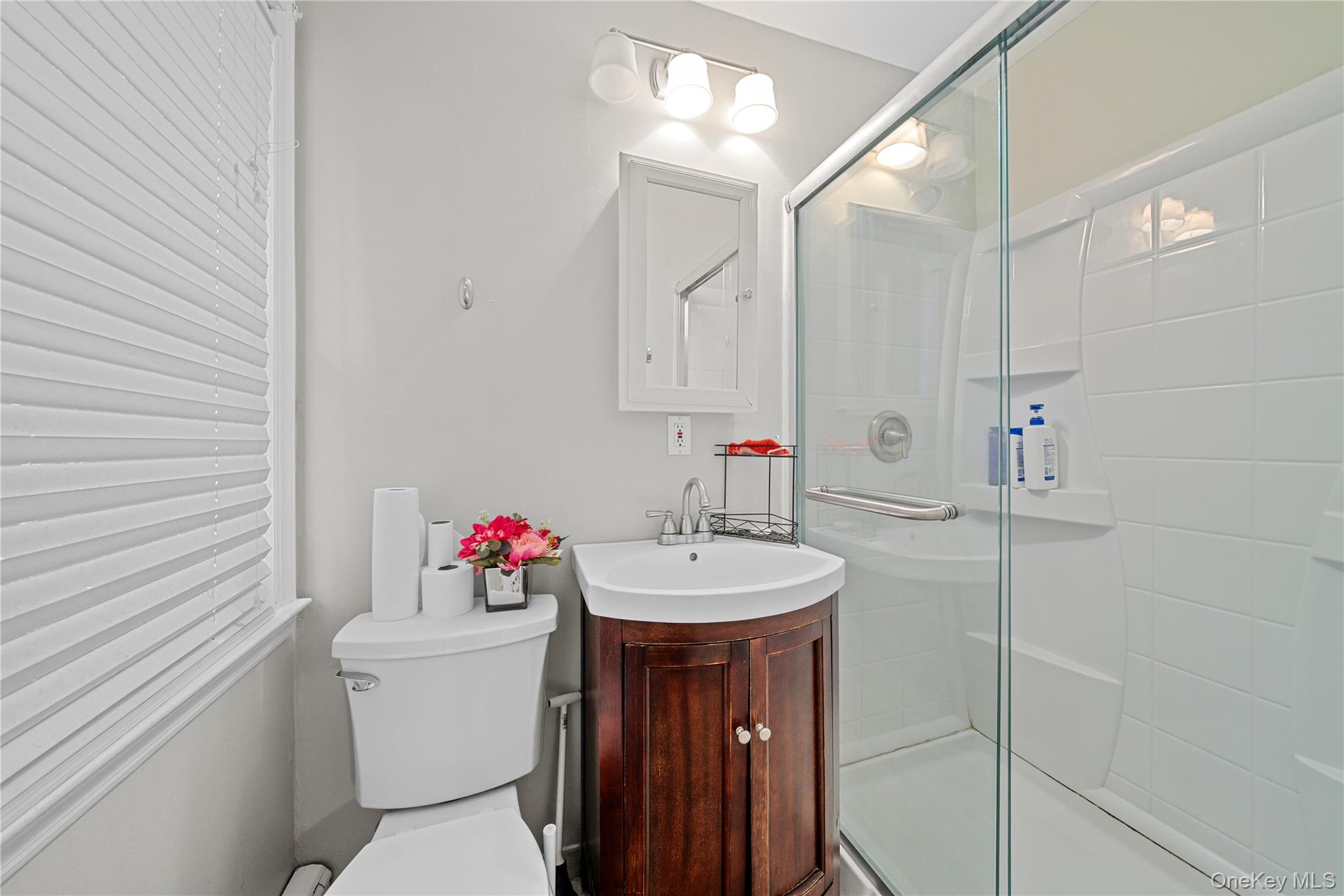 7 Fox Road, East Setauket, NY 11733