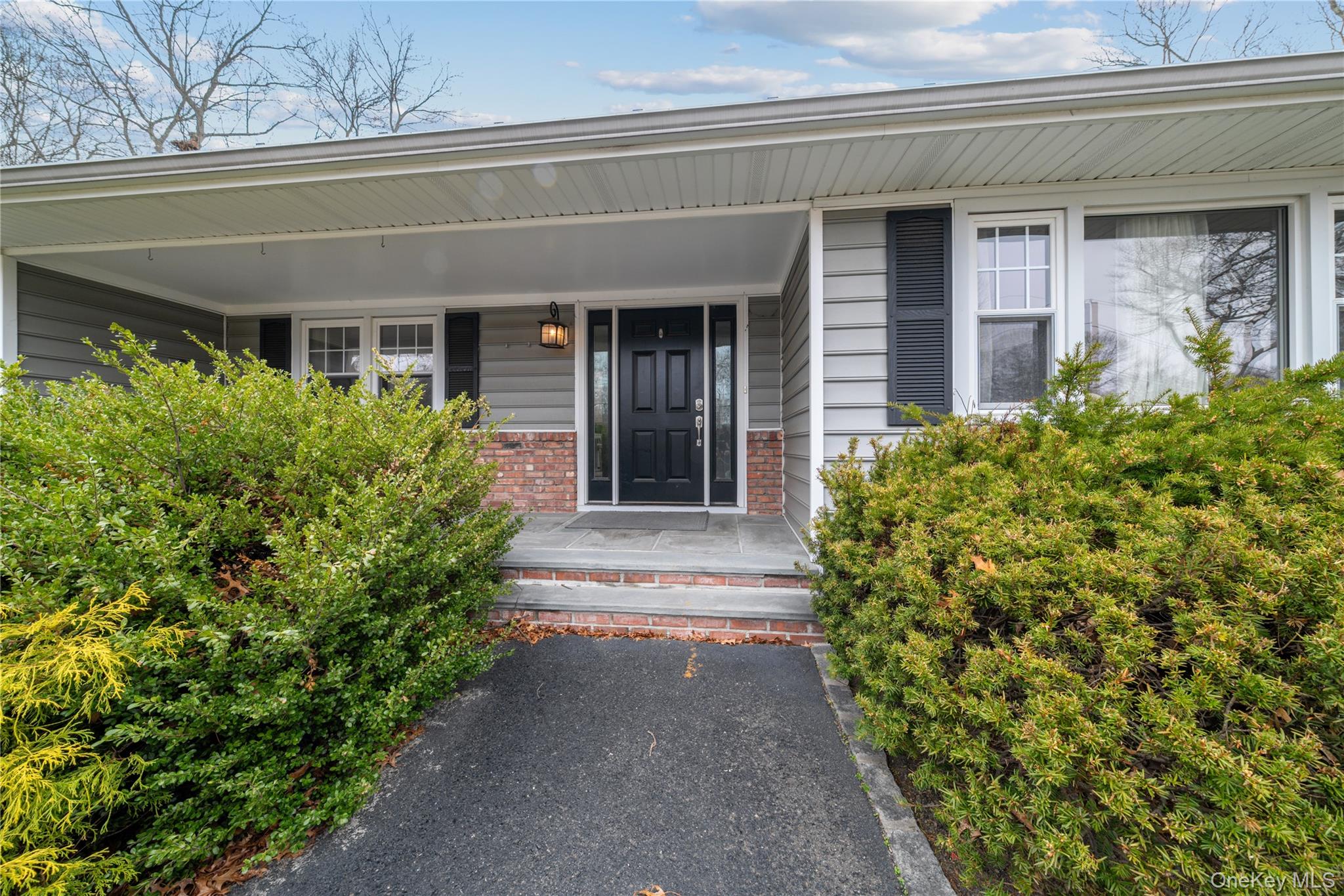 7 Fox Road, East Setauket, NY 11733