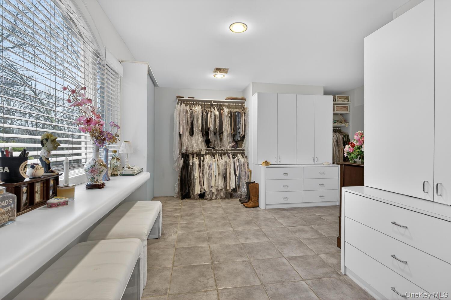 23 Beaverhill Lane, Huntington, NY 11743