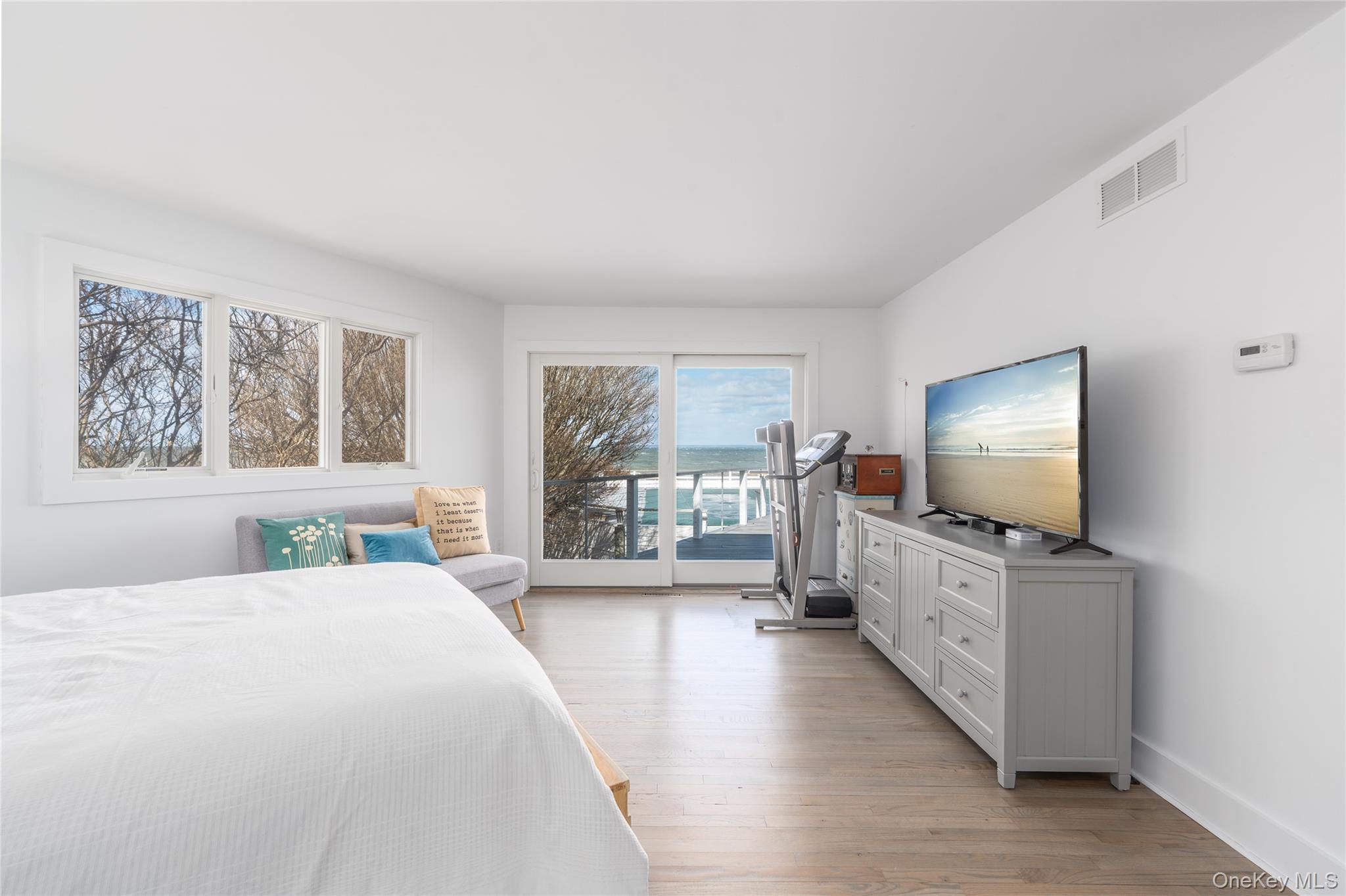 56765 Route 48, Greenport, NY 11944