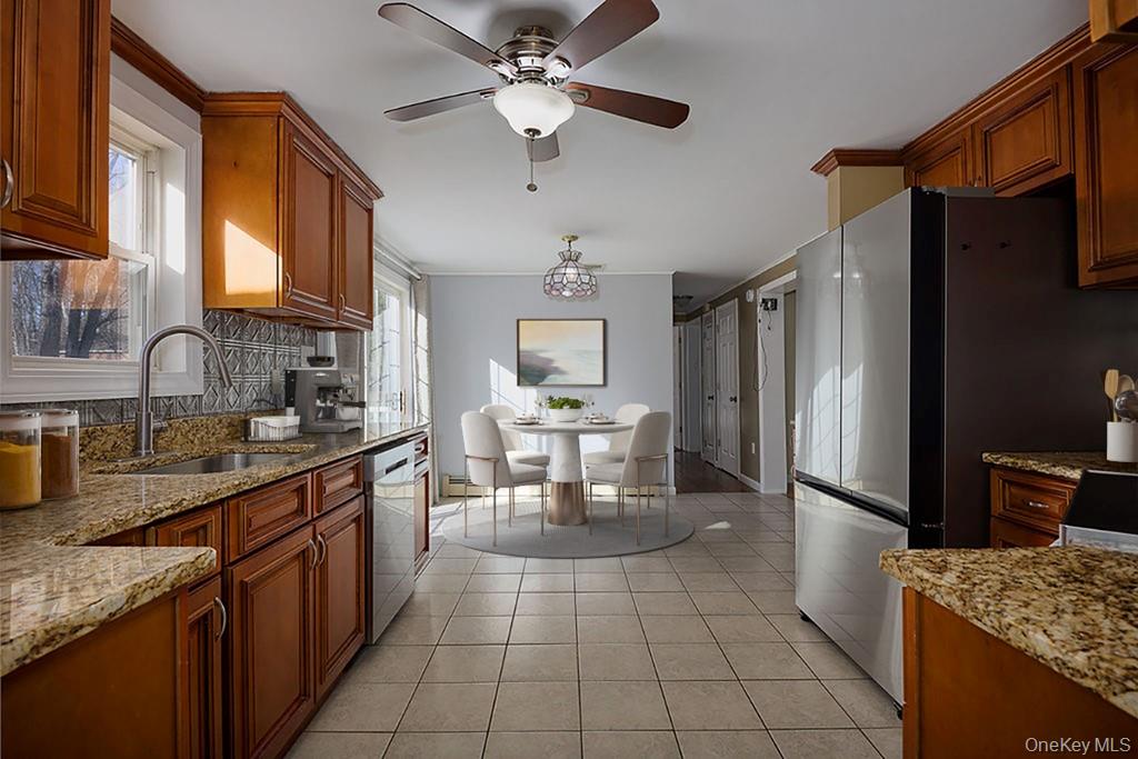 12 Jay Lane, Hopewell Junction, NY 12533