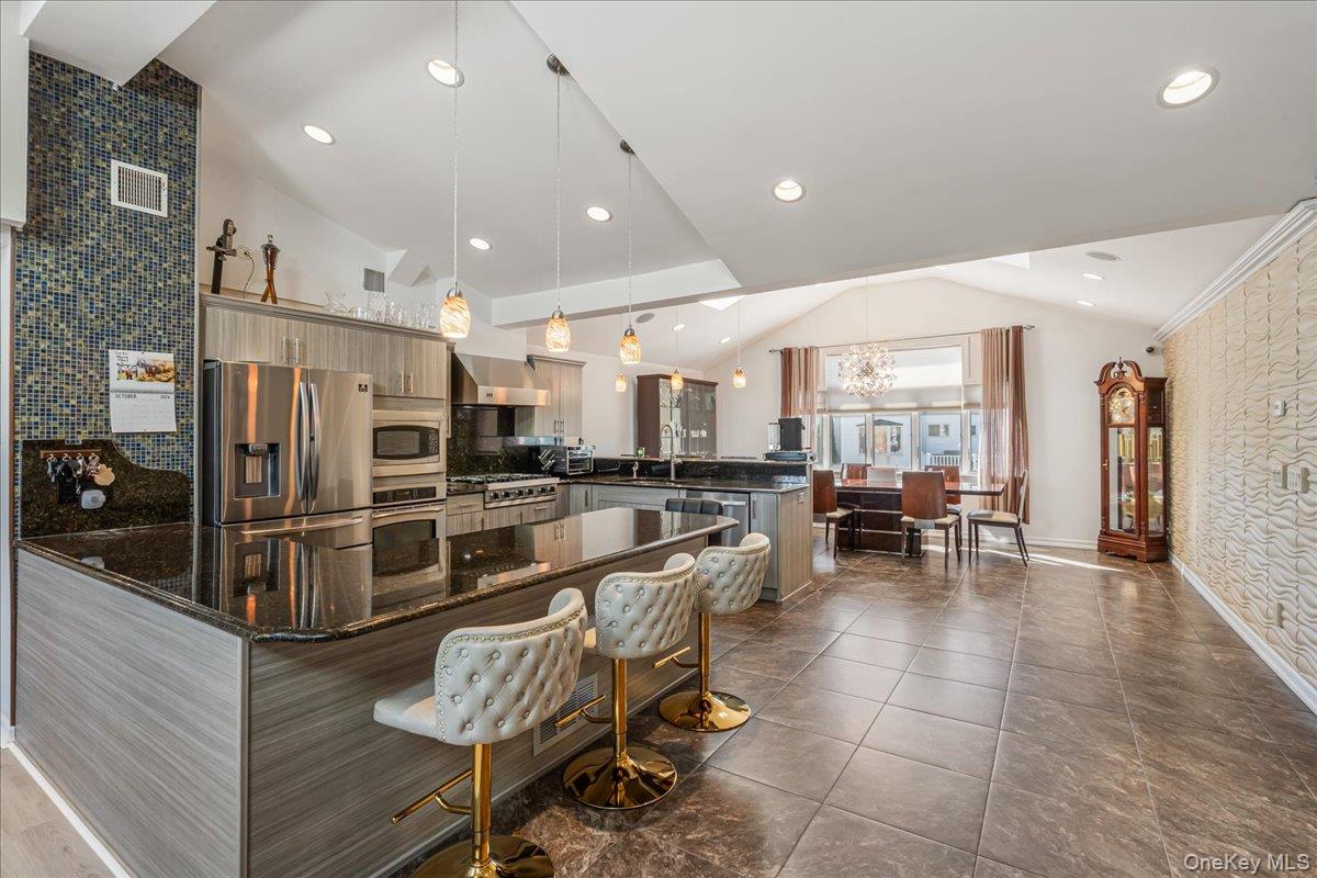 3822 Greentree Drive, Oceanside, NY 11572