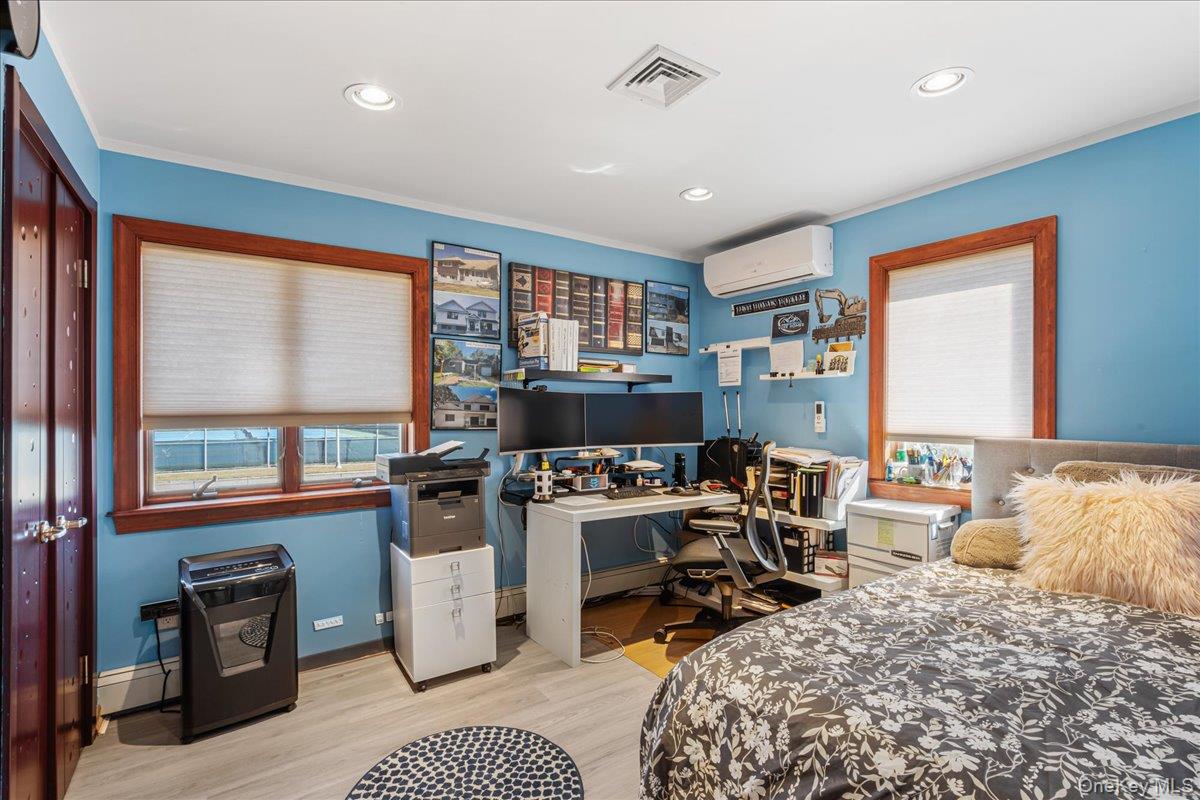 3822 Greentree Drive, Oceanside, NY 11572