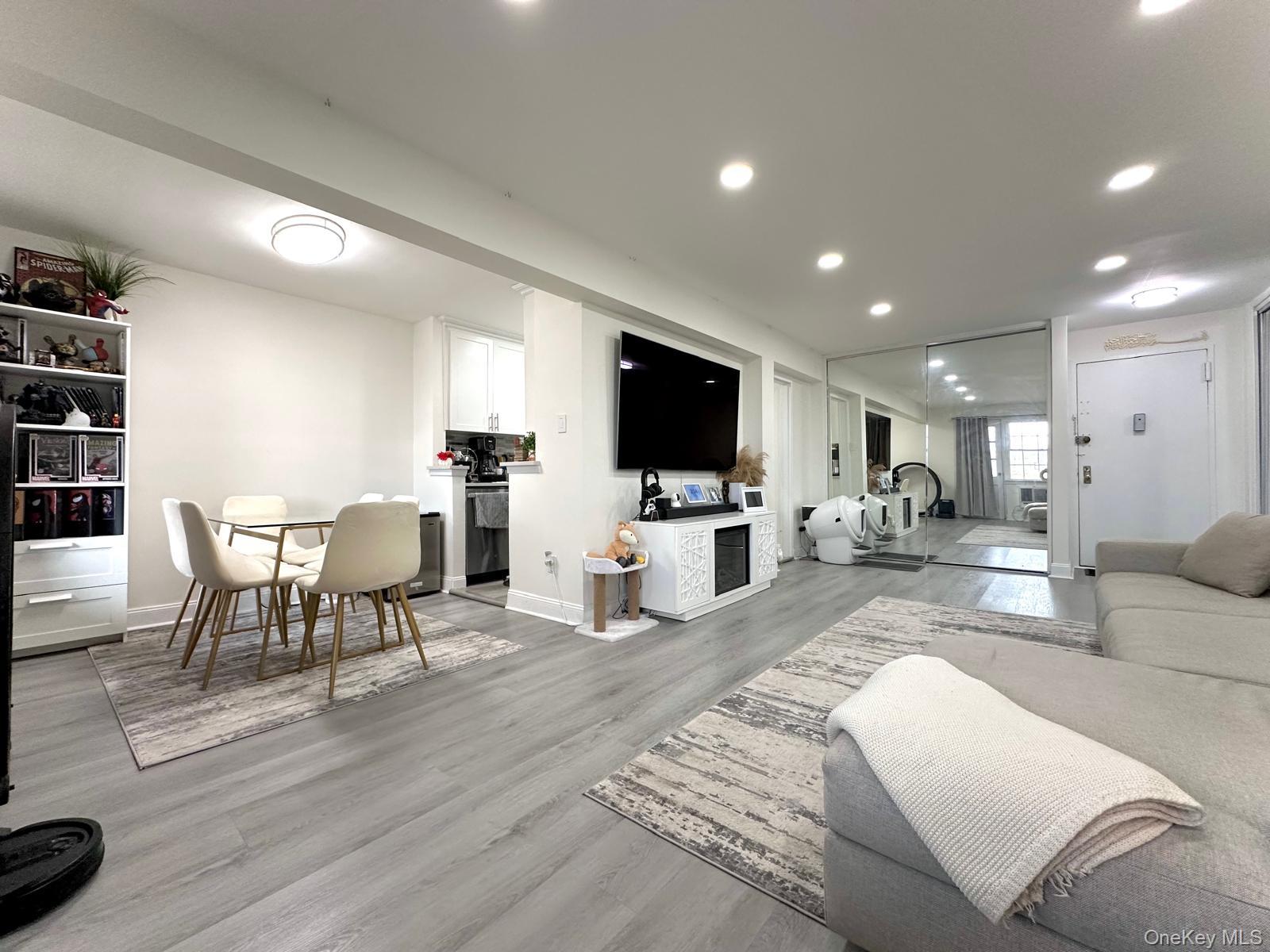 15115 84th Street # 3M, Howard Beach, NY 11414