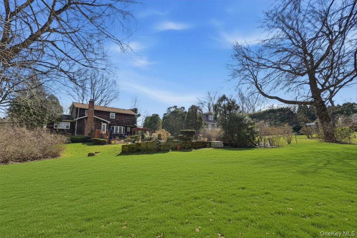 35 East Neck Road, Huntington, NY 11743