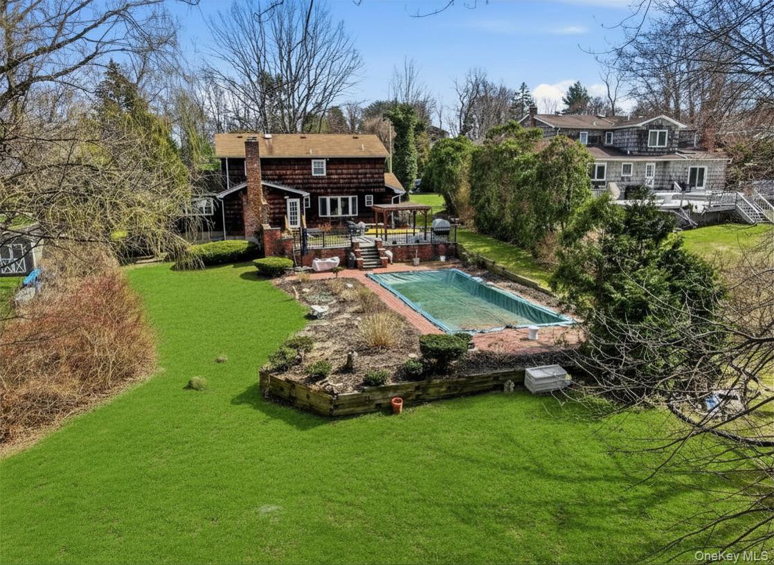 35 East Neck Road, Huntington, NY 11743