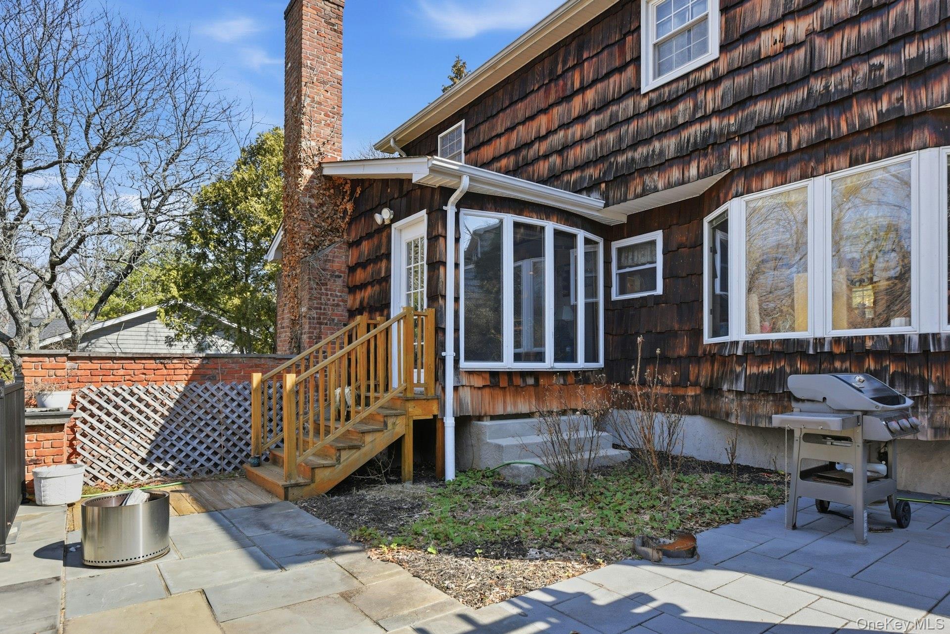 35 East Neck Road, Huntington, NY 11743