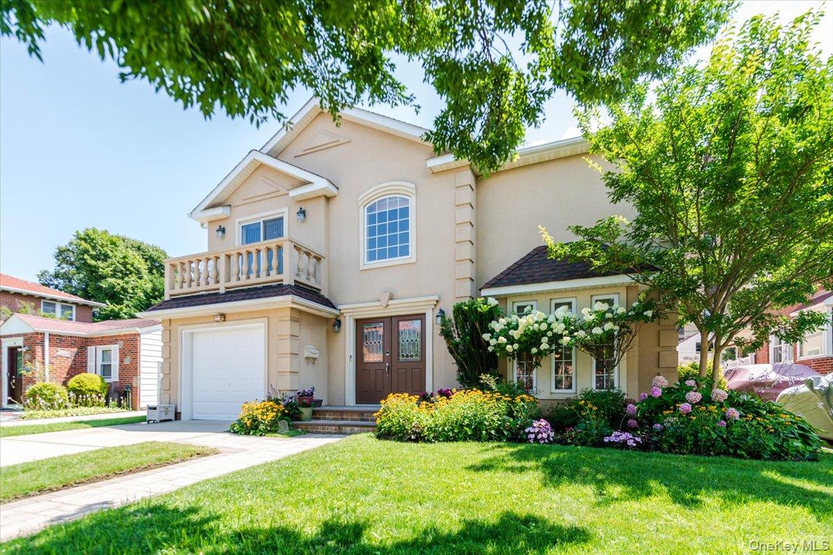 40 E Penn Street, Long Beach, NY 11561