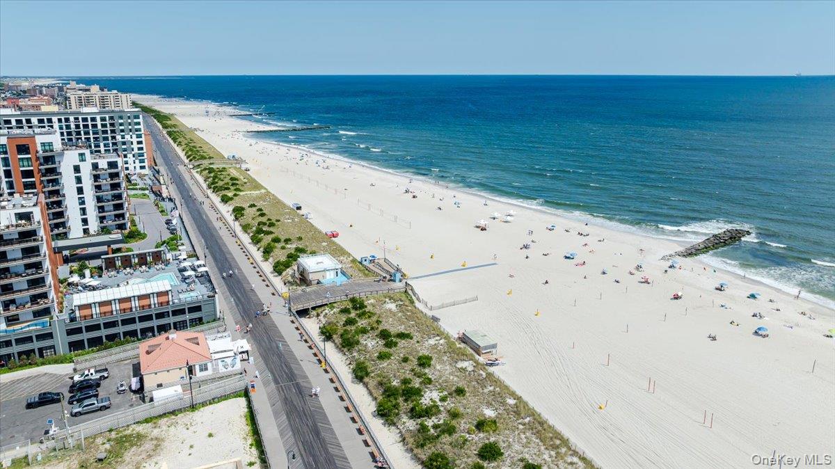 40 E Penn Street, Long Beach, NY 11561