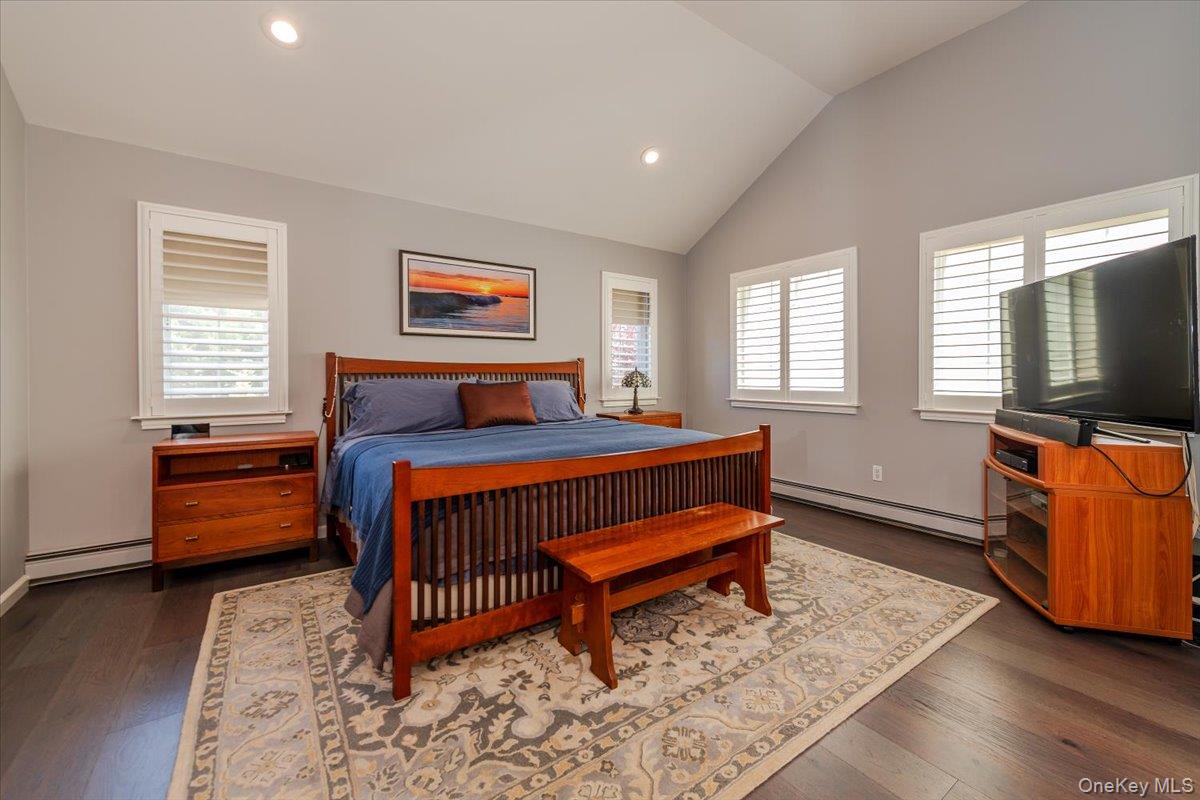 40 E Penn Street, Long Beach, NY 11561