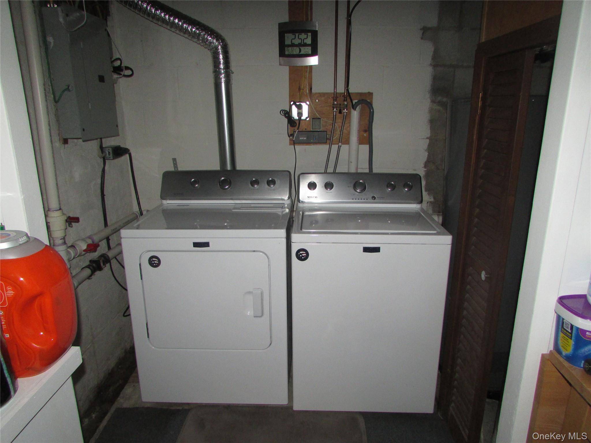 90 Paggi Terrace, Wappingers Falls, NY 12590