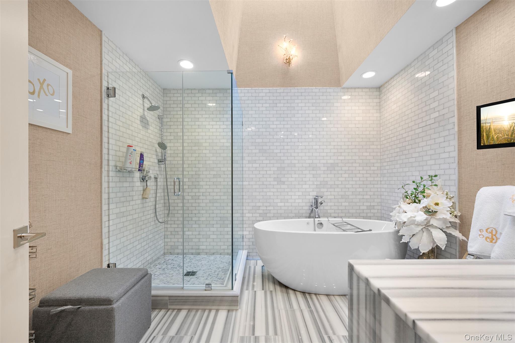 86 Dove Hill Drive, Manhasset, NY 11030