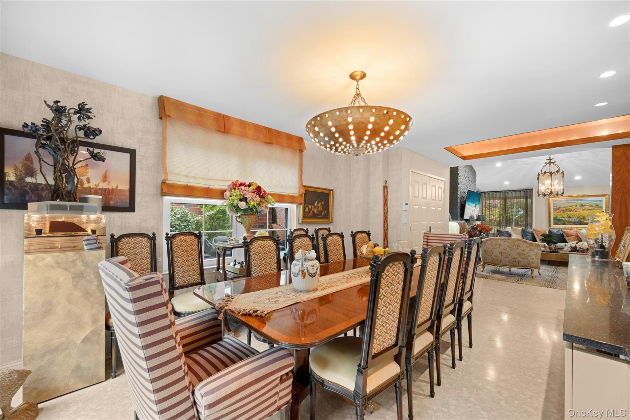 86 Dove Hill Drive, Manhasset, NY 11030