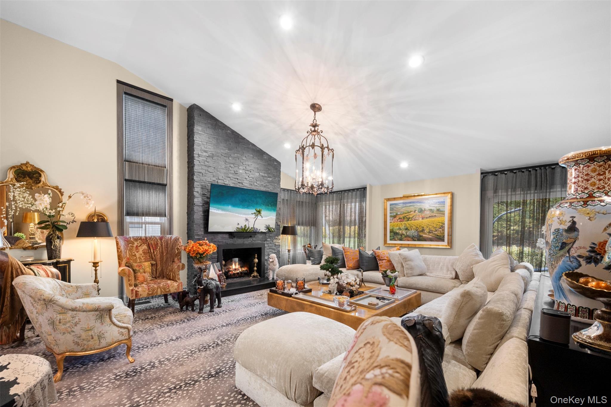 86 Dove Hill Drive, Manhasset, NY 11030