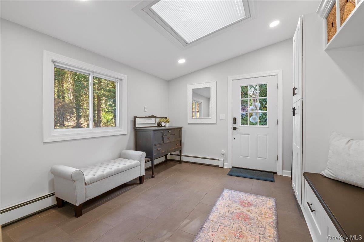 16 Ingold Drive, Dix Hills, NY 11746