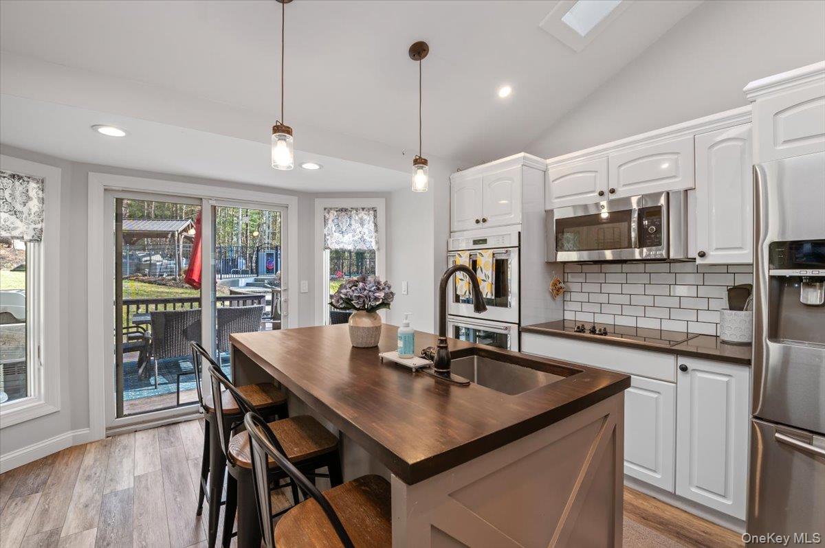 16 Ingold Drive, Dix Hills, NY 11746