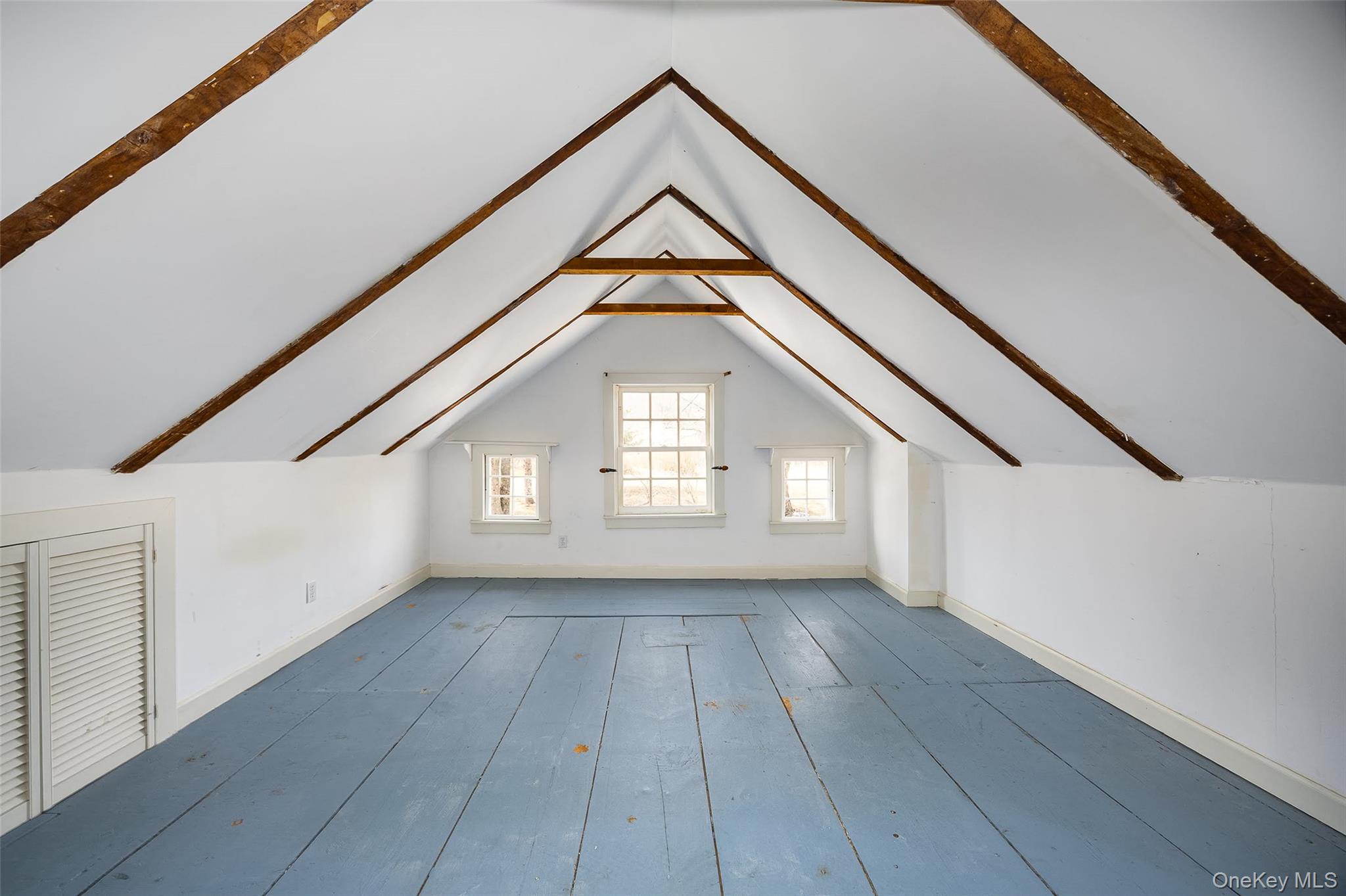 60 Rainbow Lane, Pine Bush, NY 12566