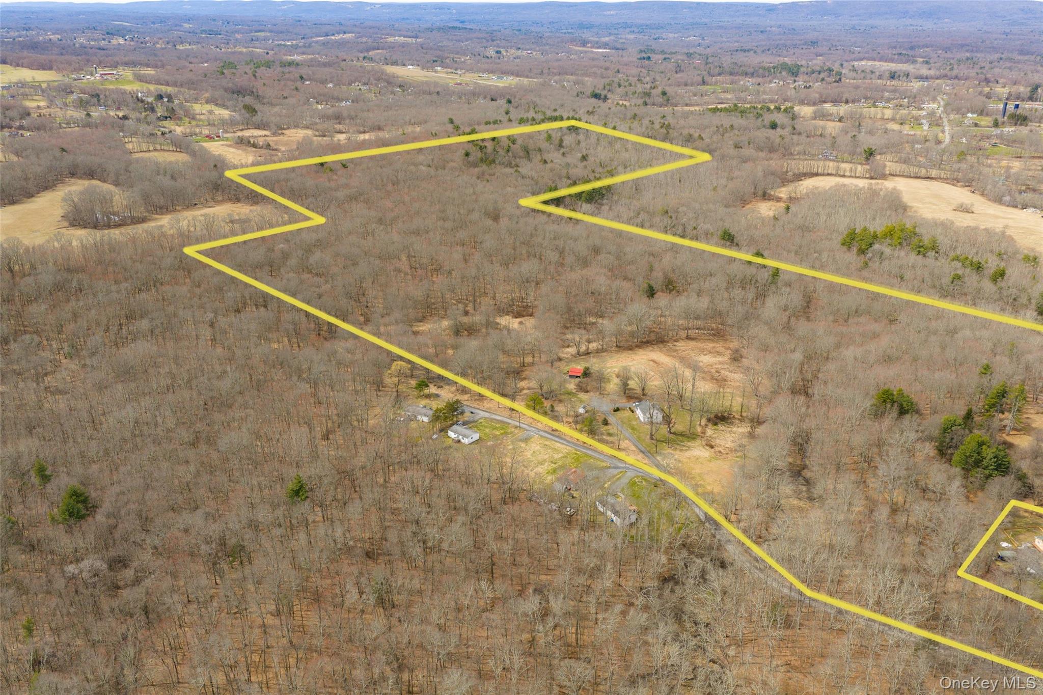 60 Rainbow Lane, Pine Bush, NY 12566