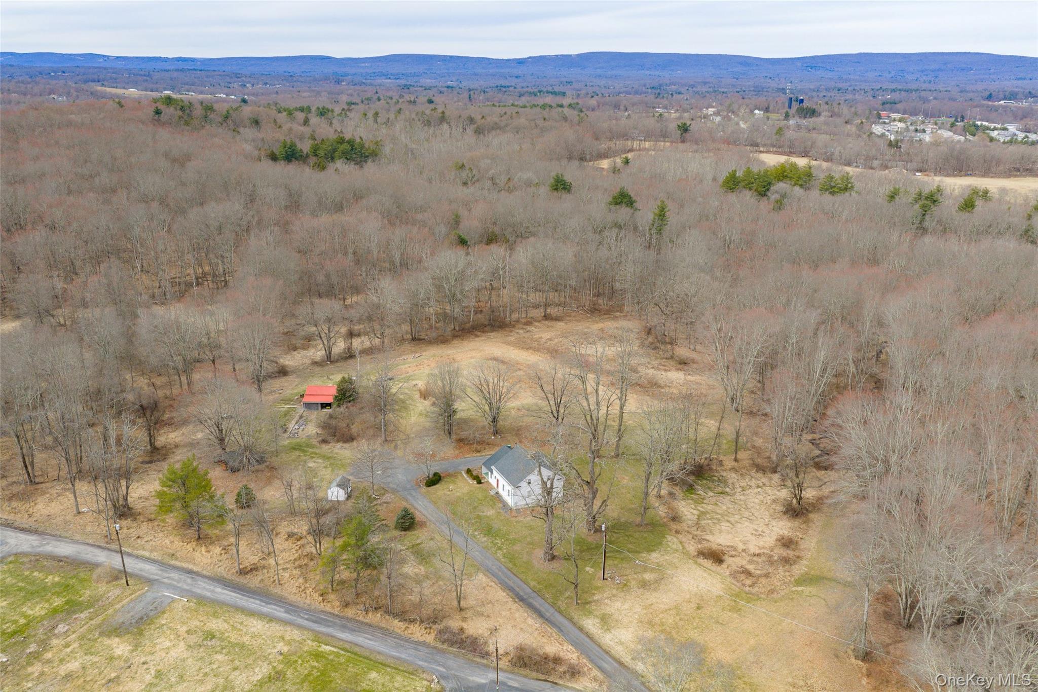 60 Rainbow Lane, Pine Bush, NY 12566