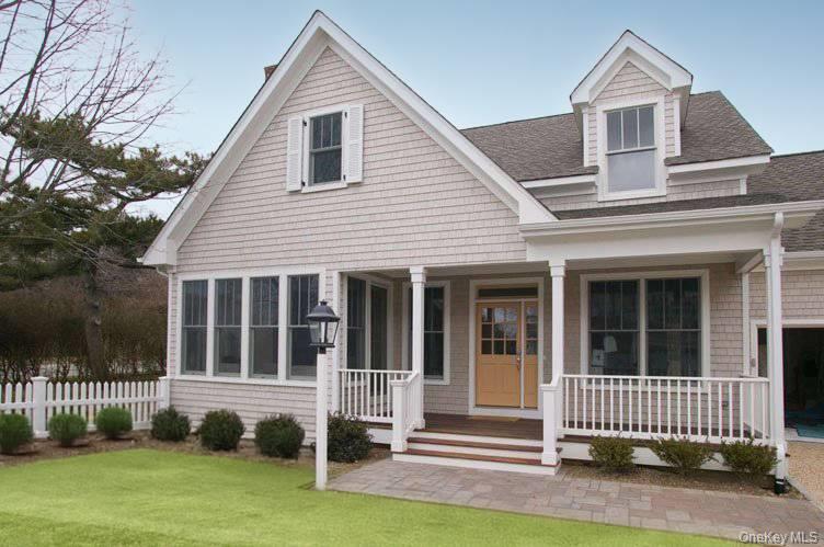 2 Pond Crossing # 1, Southampton, NY 11968