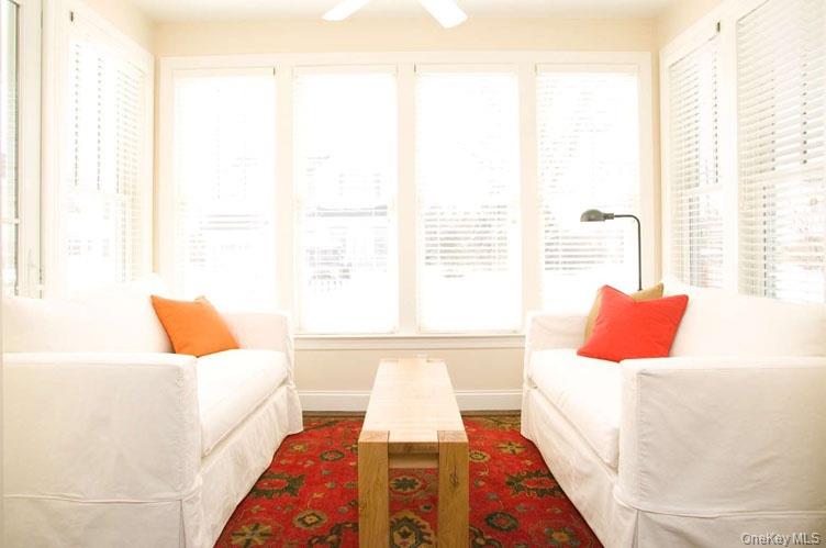 2 Pond Crossing # 1, Southampton, NY 11968