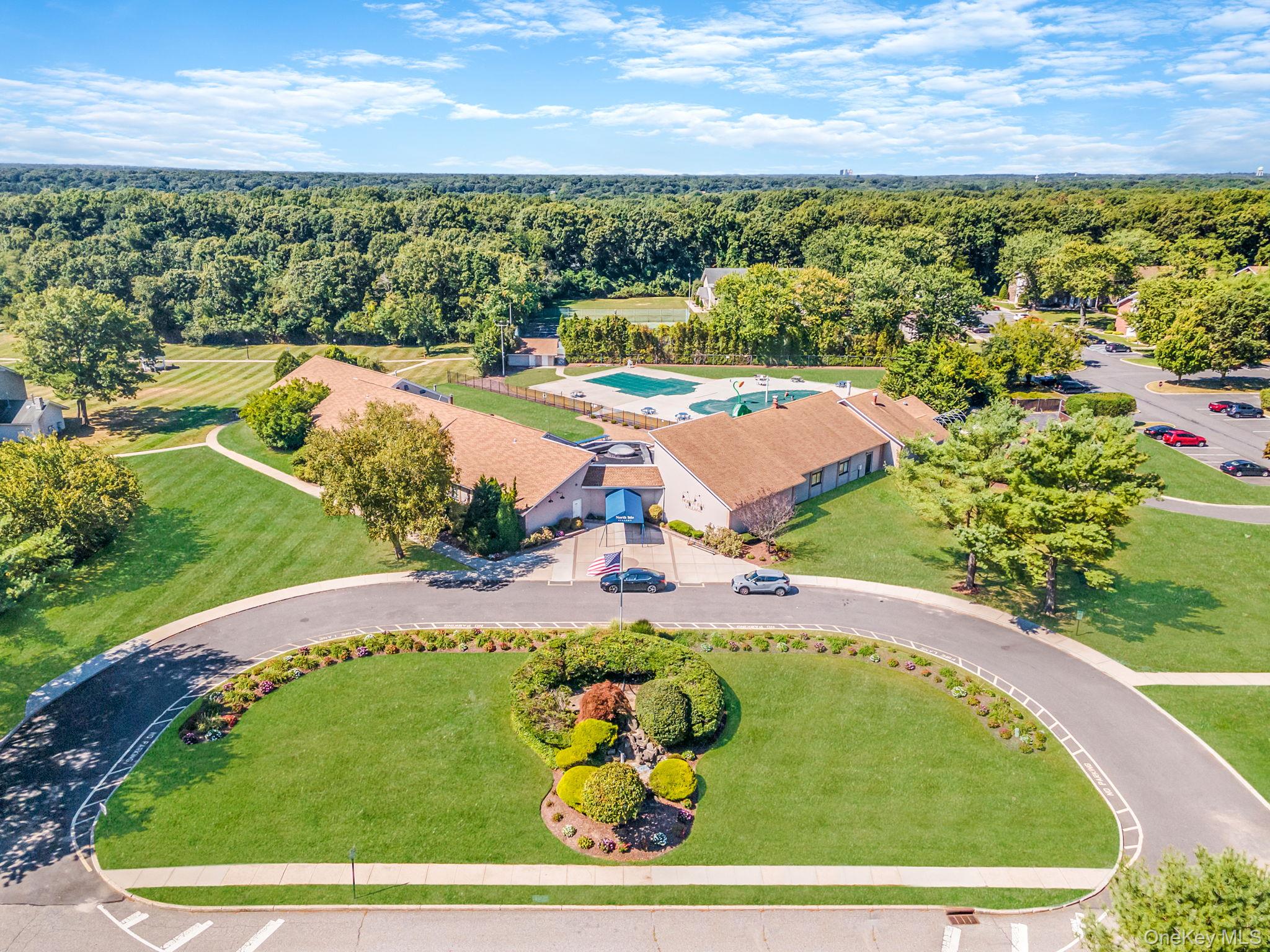 9 Kiowa Court # 9, Coram, NY 11727