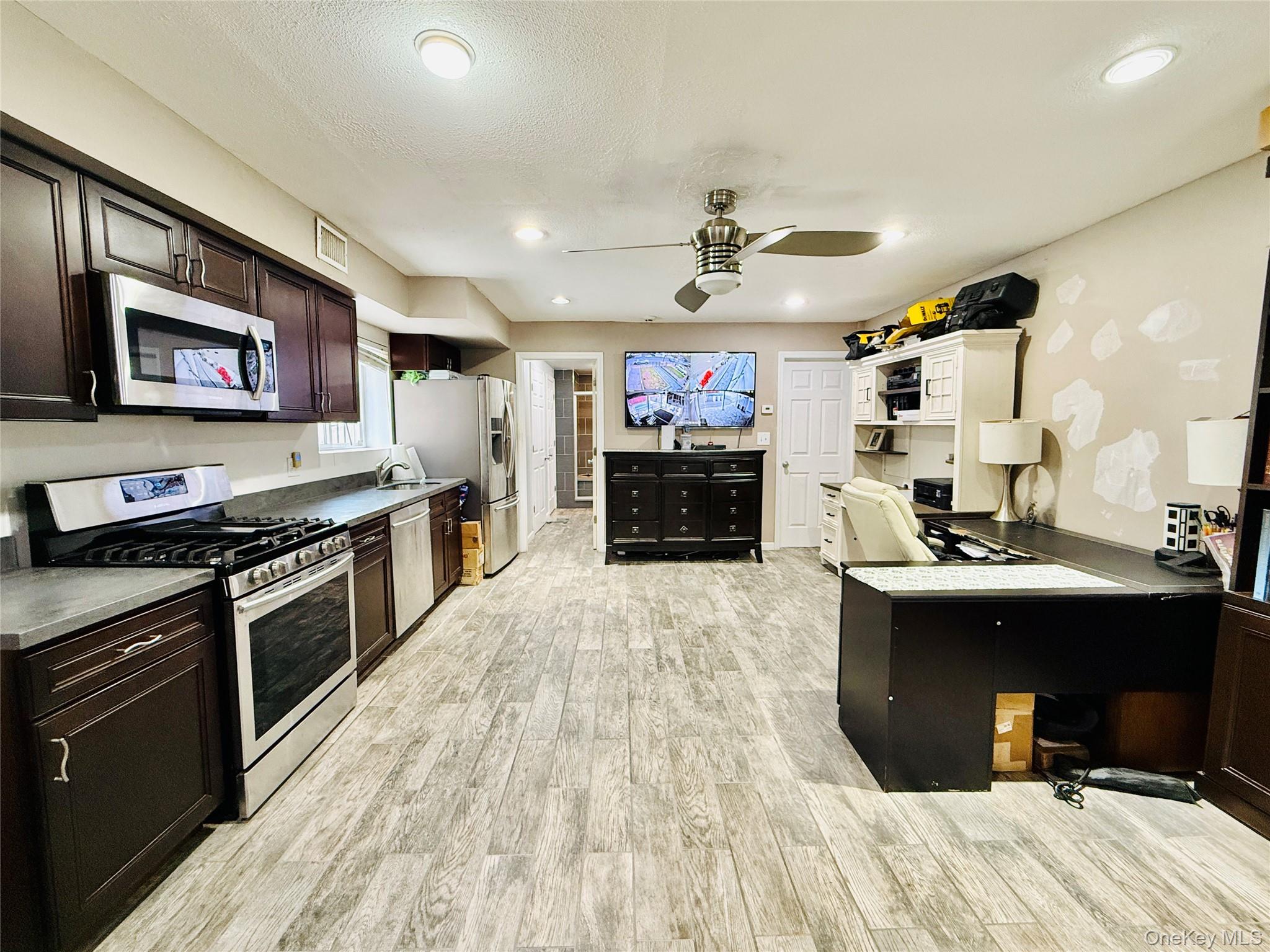 1663 Waring Avenue, Bronx, NY 10469