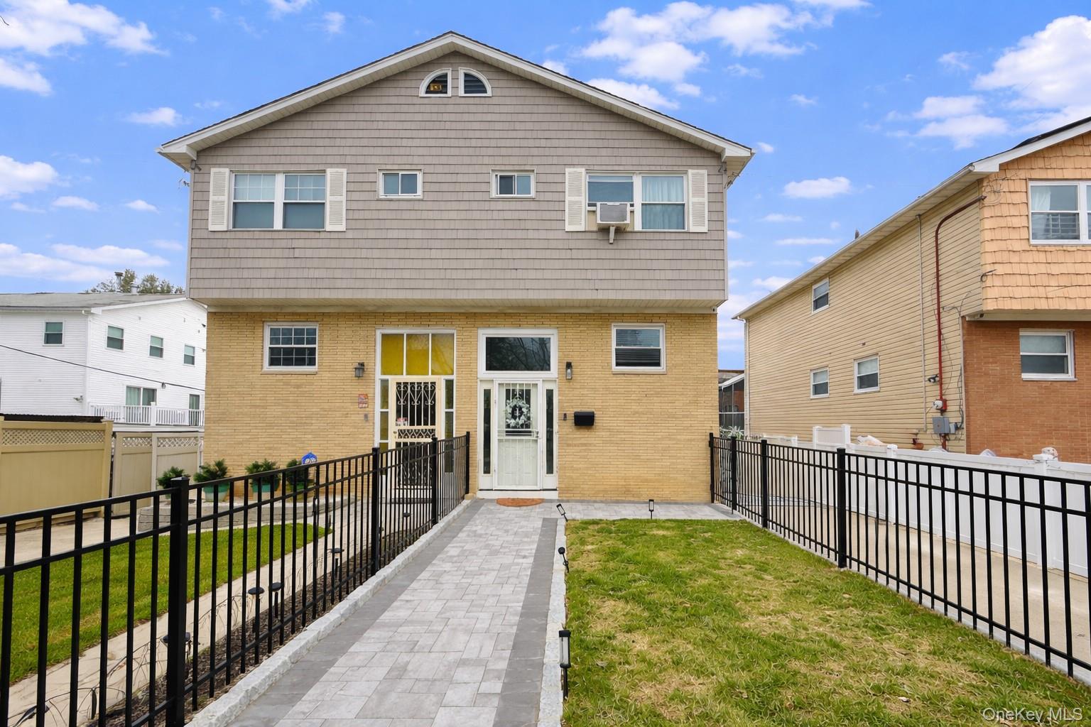 1663 Waring Avenue, Bronx, NY 10469