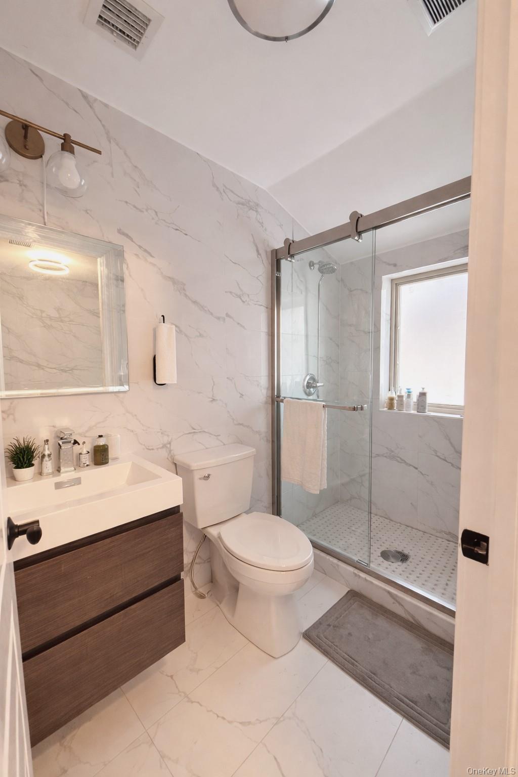 147-25 18th Avenue, Whitestone, NY 11357