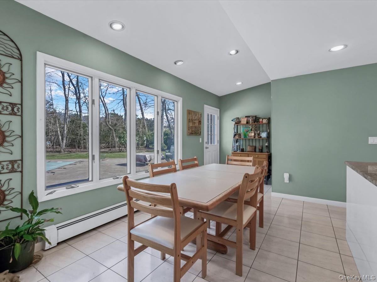 29 Sunhill Road, Nesconset, NY 11767