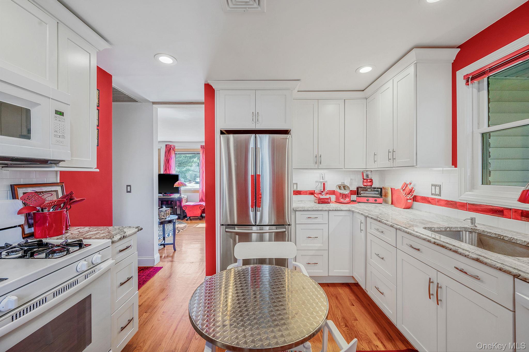 7 Judith Drive, Greenlawn, NY 11740