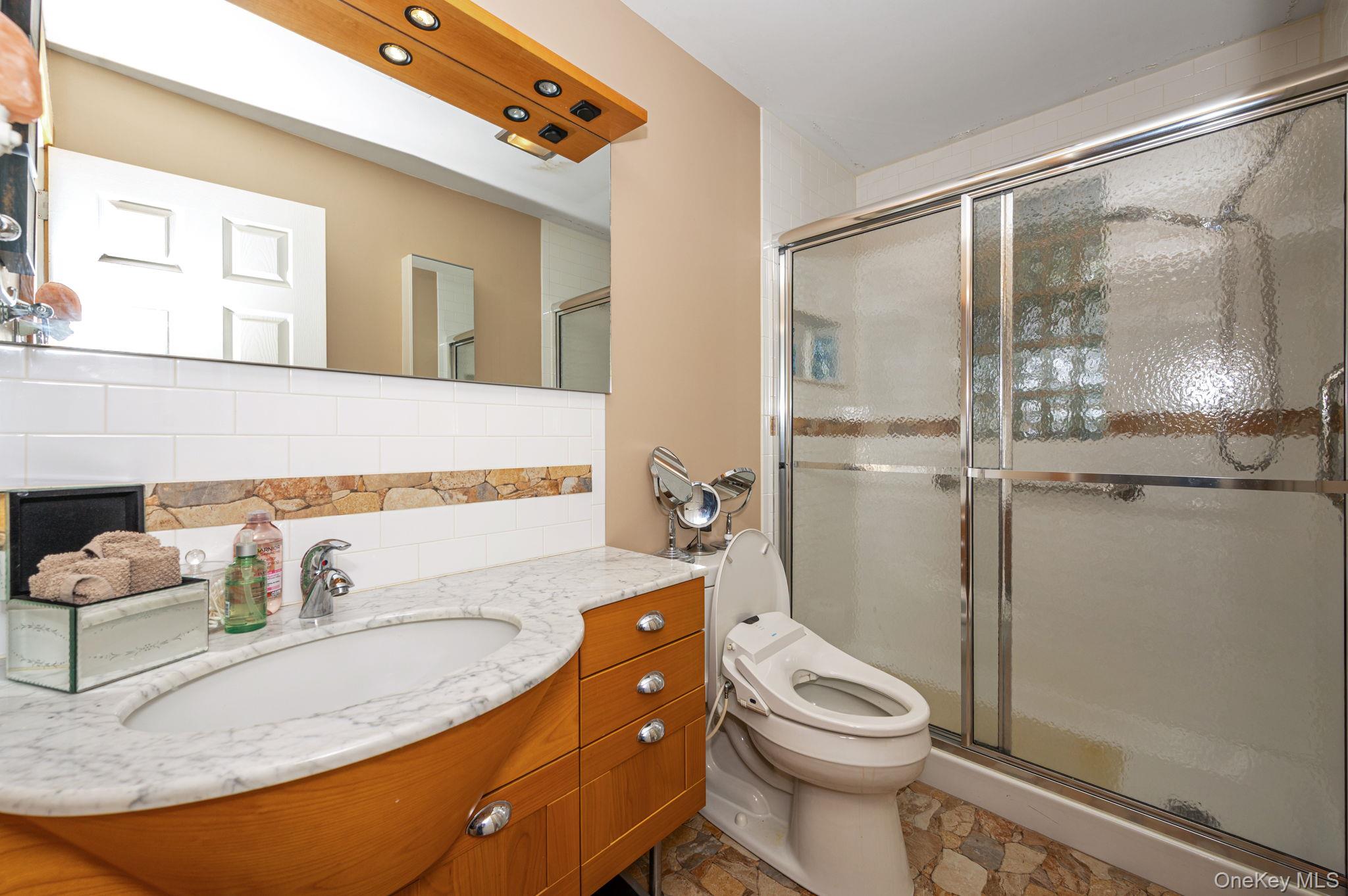 7 Judith Drive, Greenlawn, NY 11740