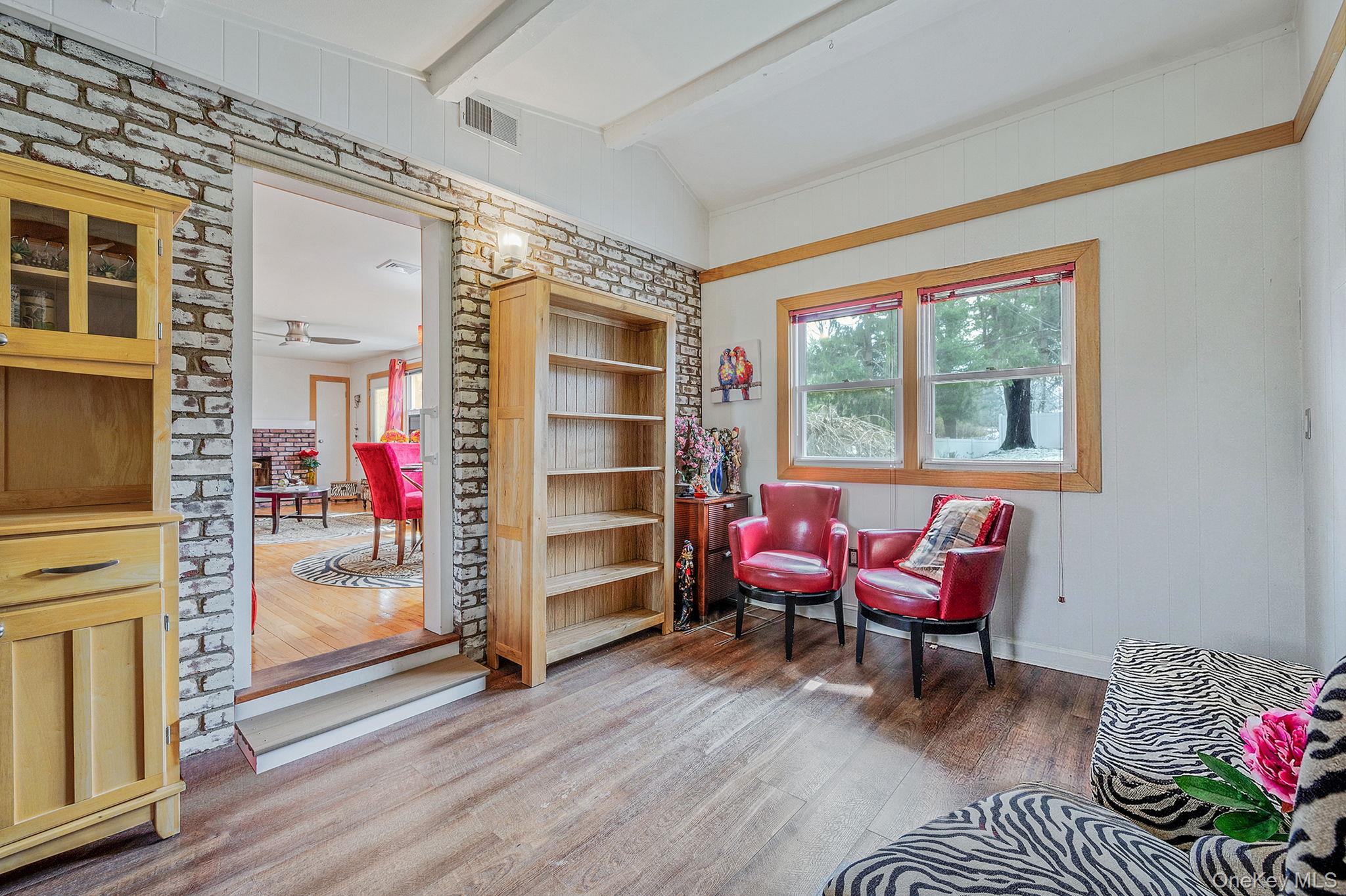 7 Judith Drive, Greenlawn, NY 11740