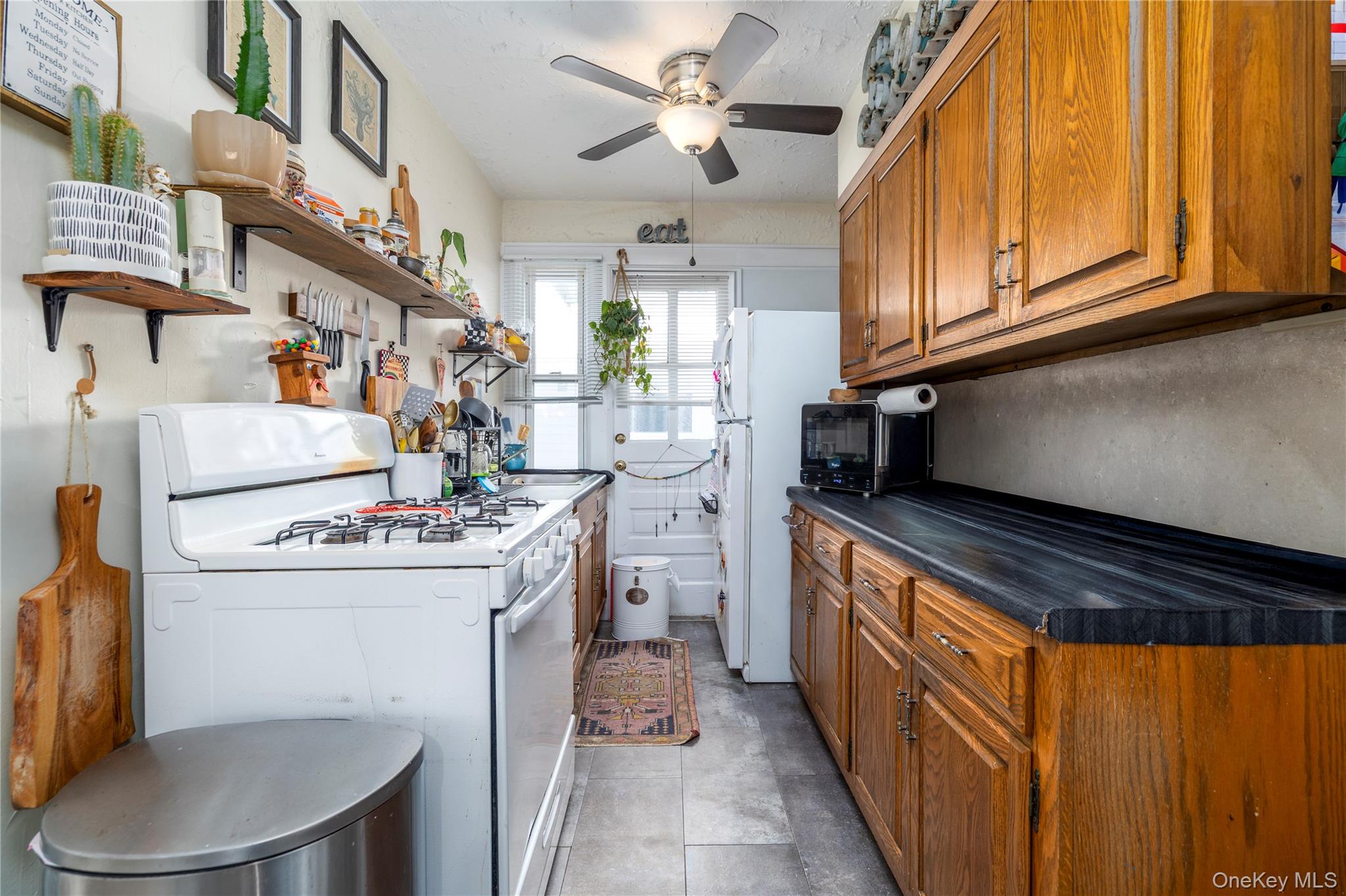 100 Kentucky Street, Long Beach, NY 11561