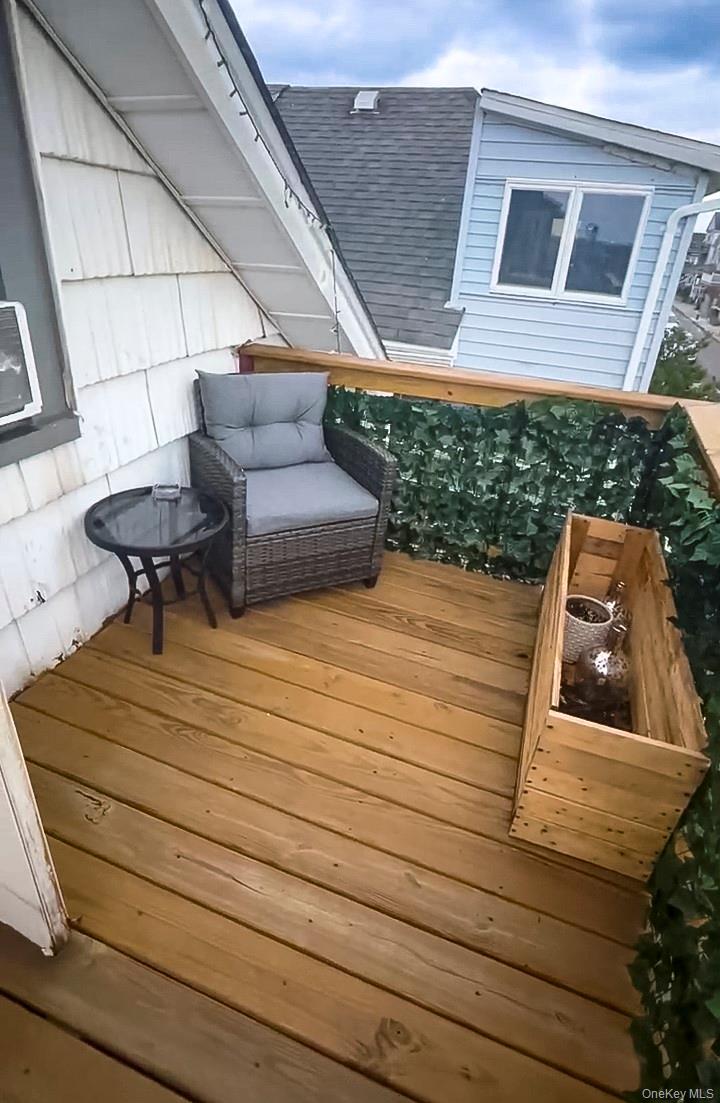 100 Kentucky Street, Long Beach, NY 11561