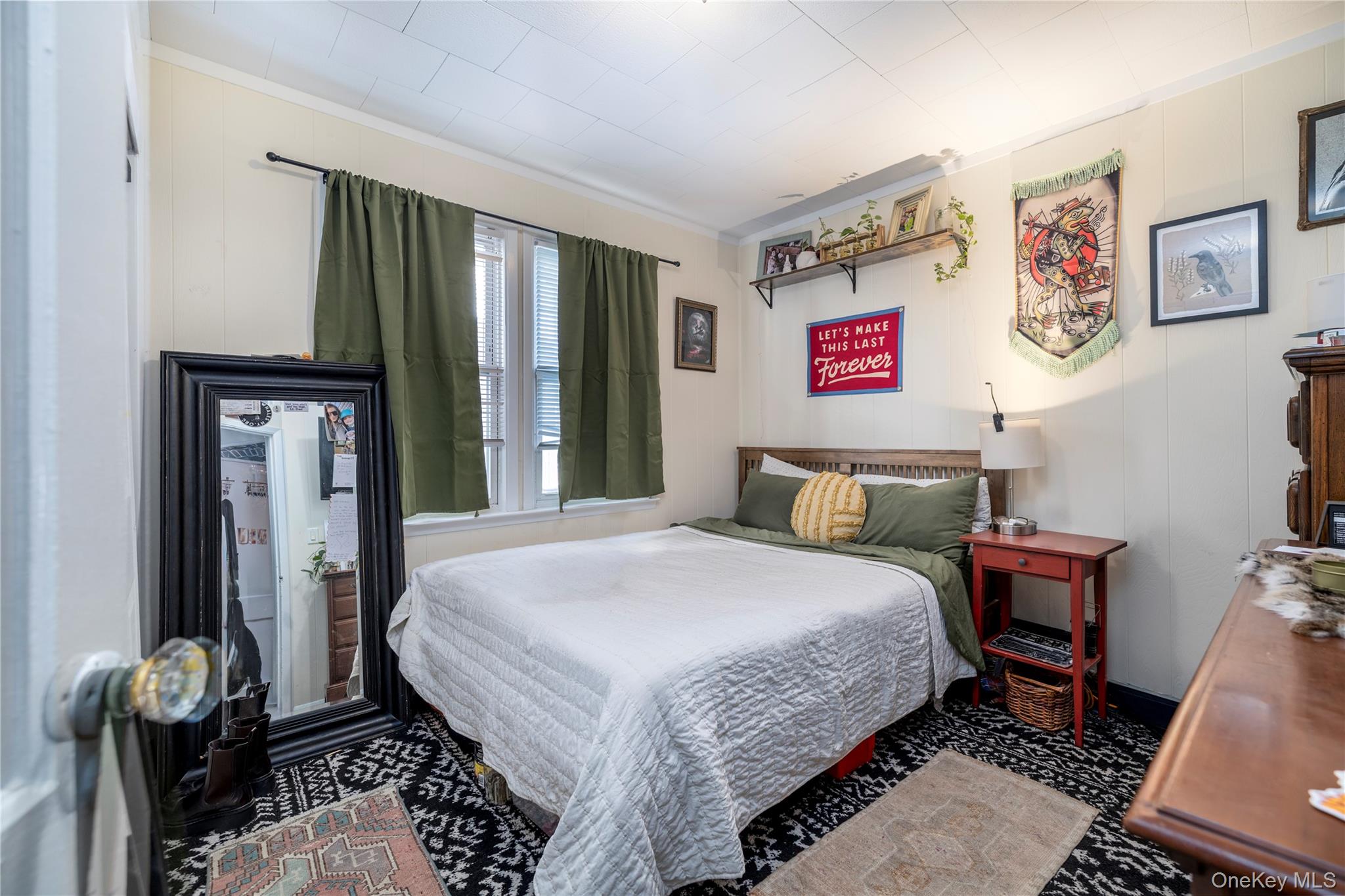 100 Kentucky Street, Long Beach, NY 11561