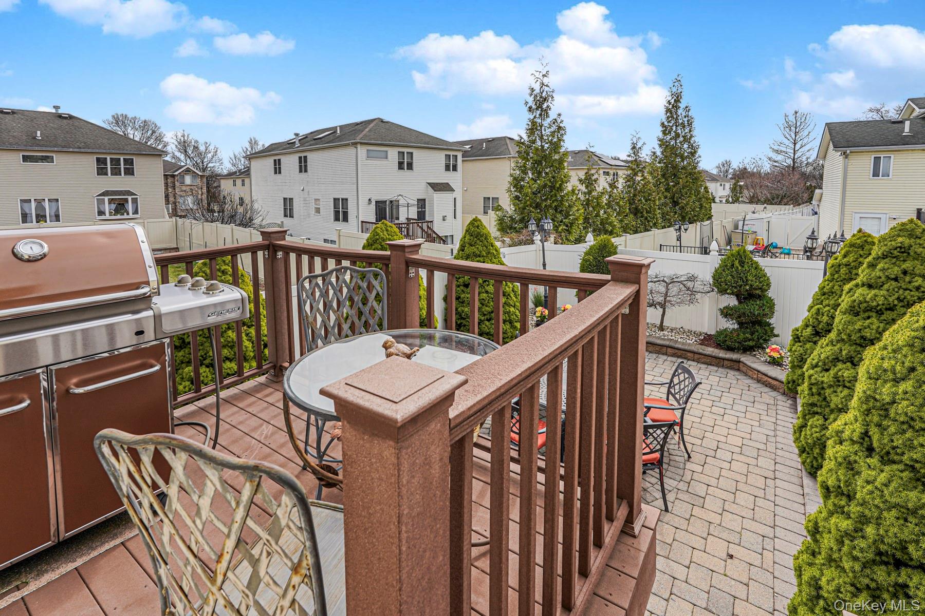 10 Dunhill Lane, Staten Island, NY 10309