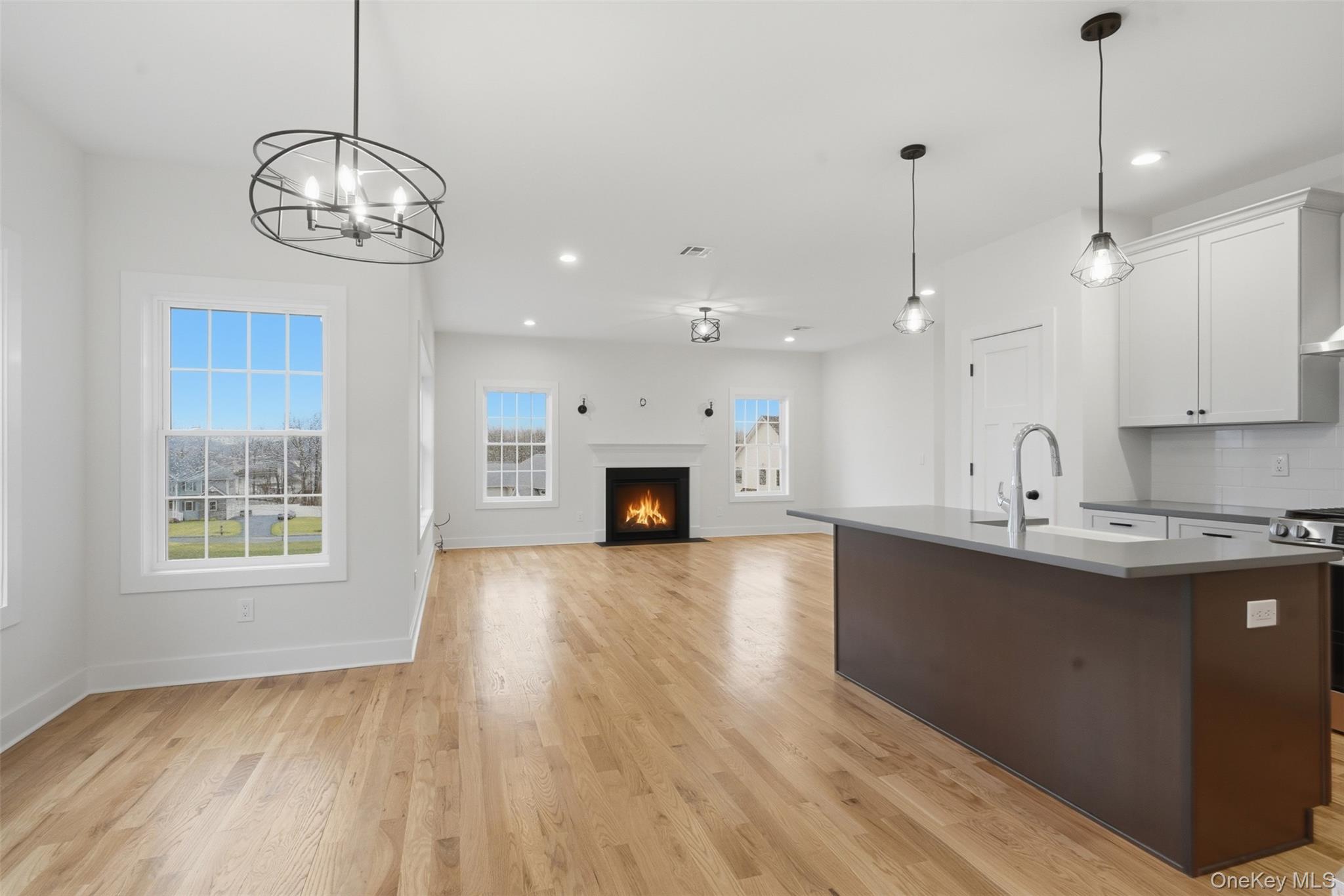 16 McDonald Court, New Windsor, NY 12553