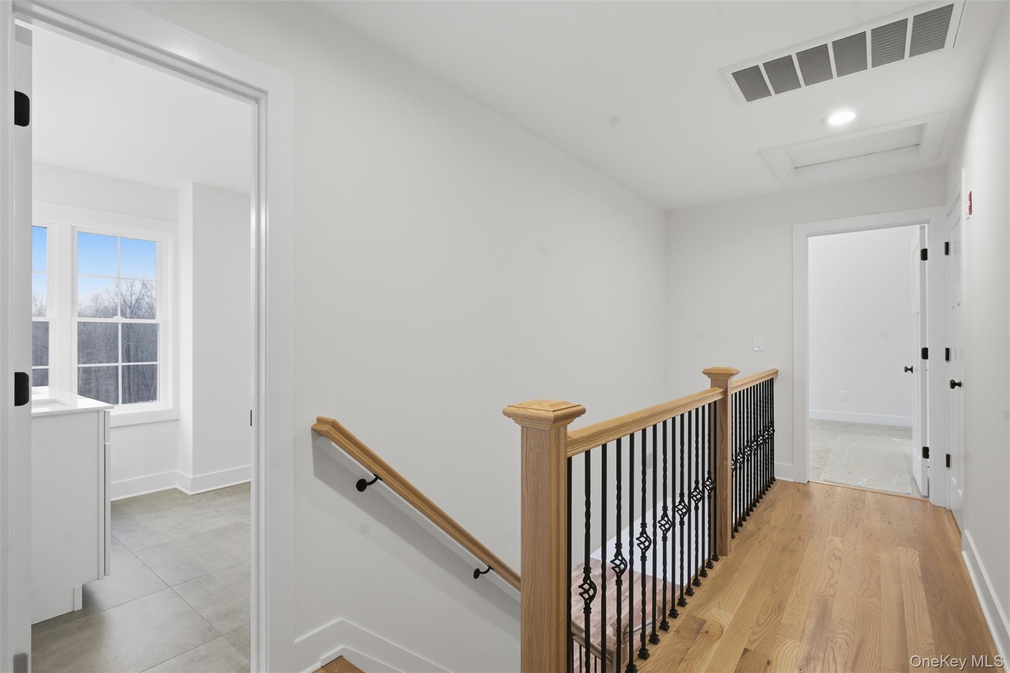 16 McDonald Court, New Windsor, NY 12553