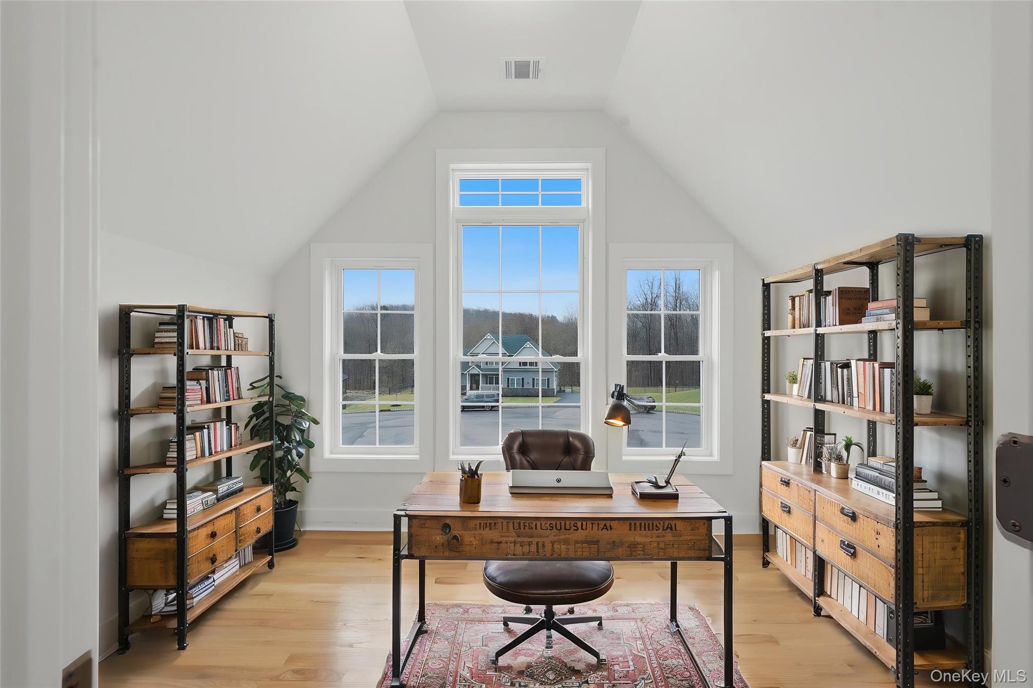 16 McDonald Court, New Windsor, NY 12553