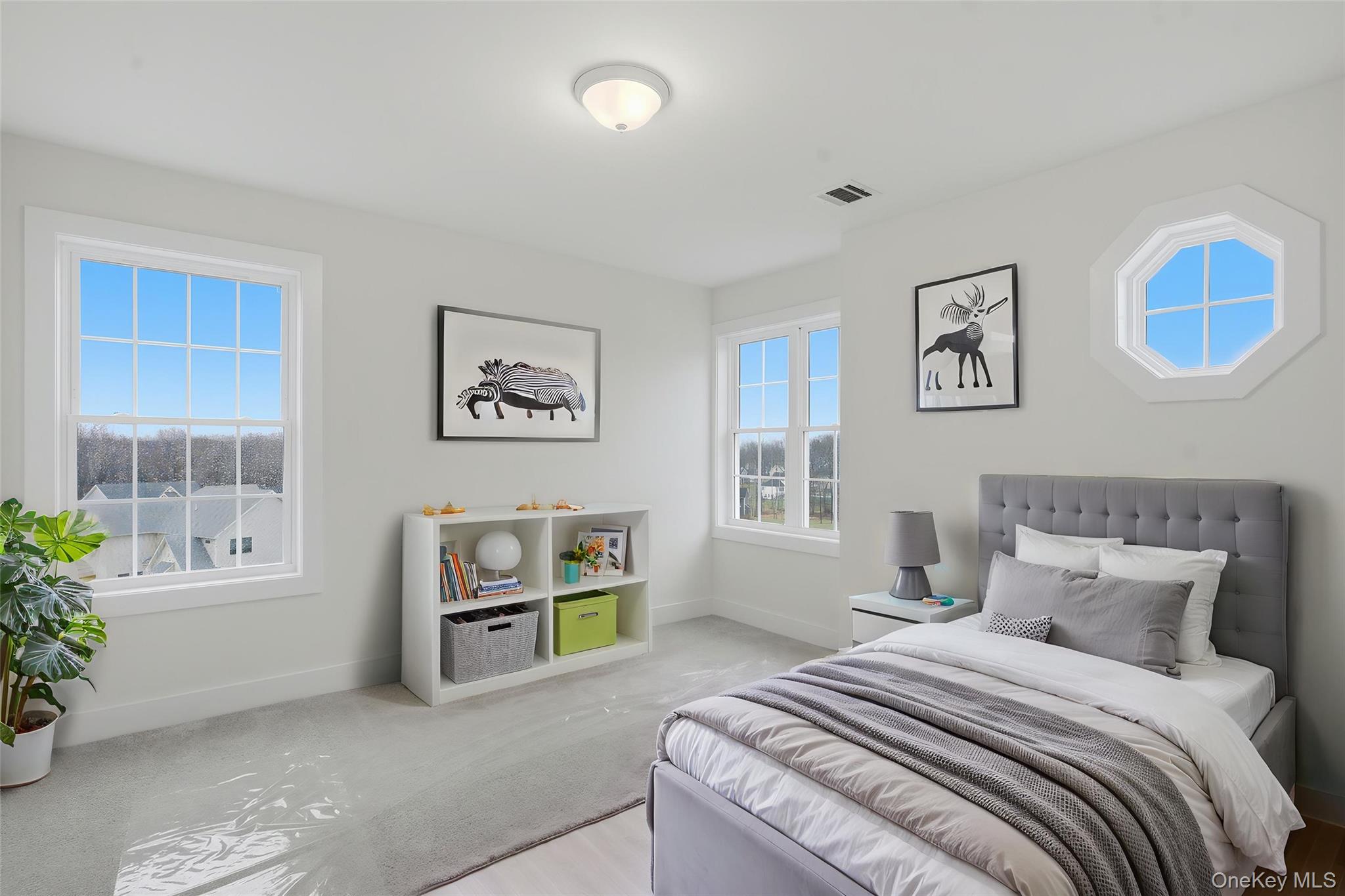 16 McDonald Court, New Windsor, NY 12553