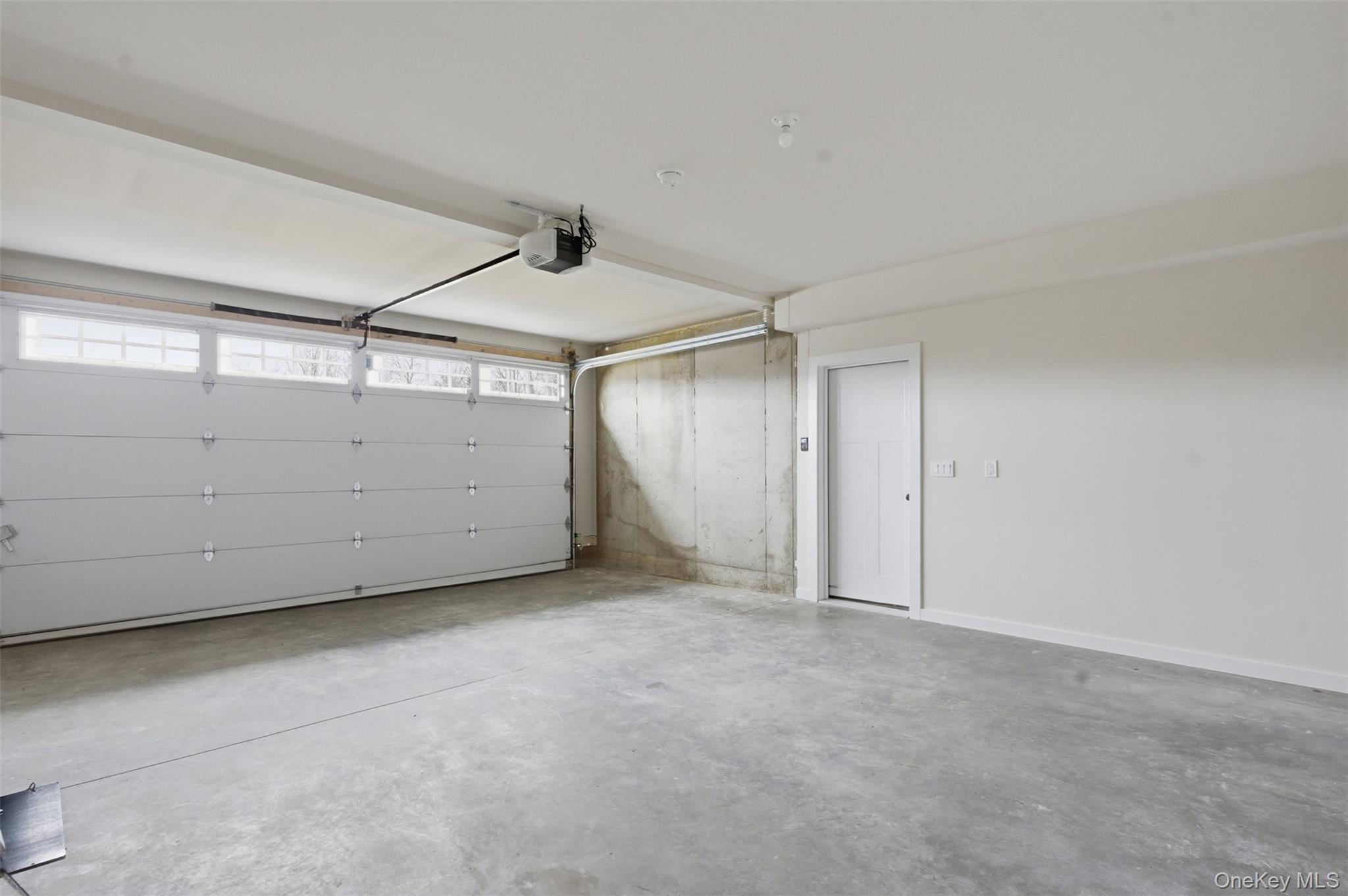 16 McDonald Court, New Windsor, NY 12553